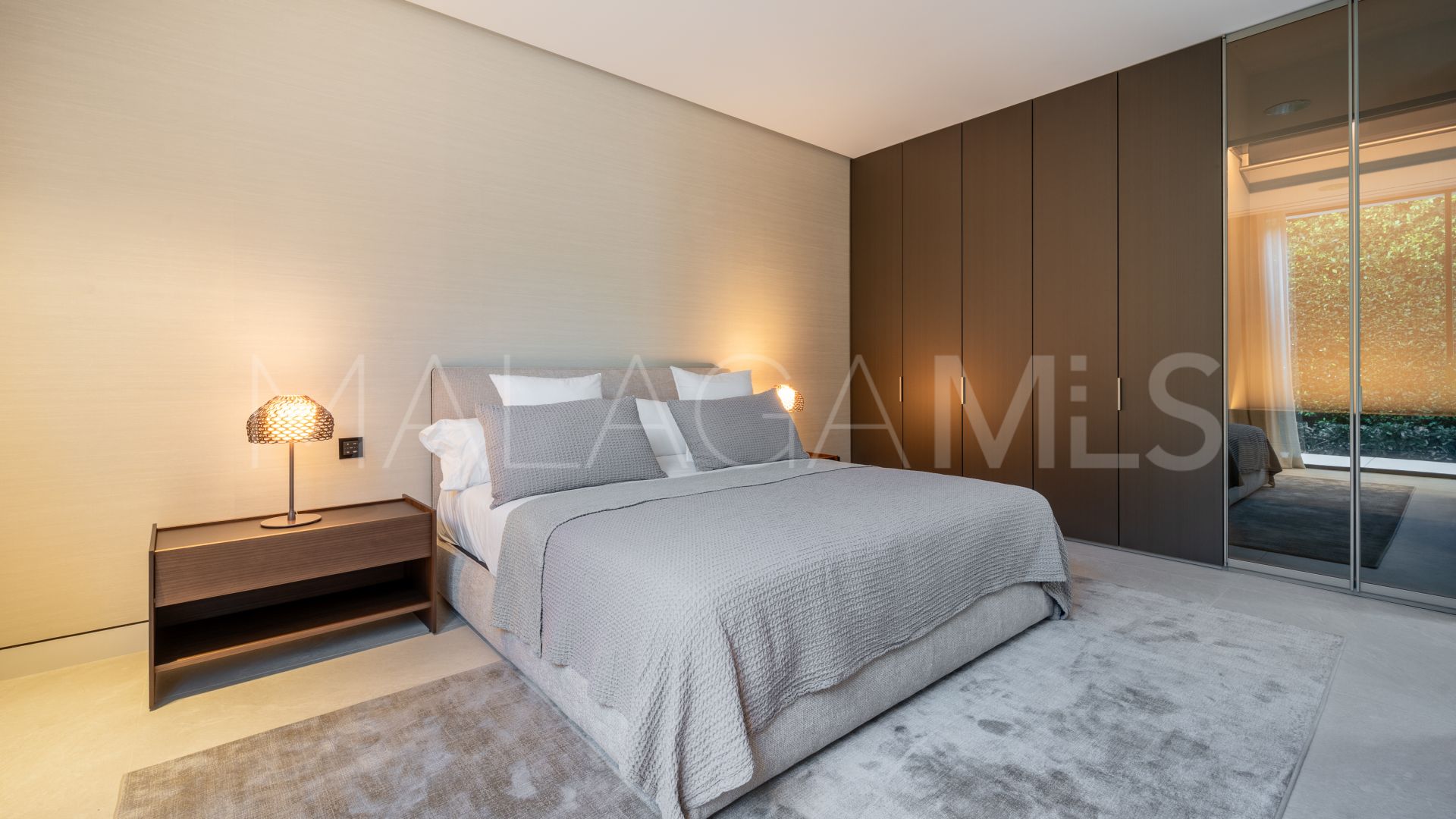 Marbella Golden Mile, villa with 5 bedrooms for sale