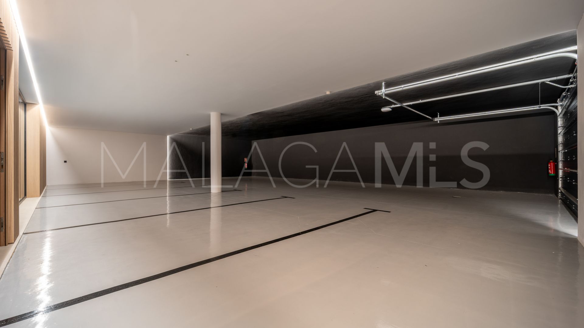 Marbella Golden Mile, villa with 5 bedrooms for sale