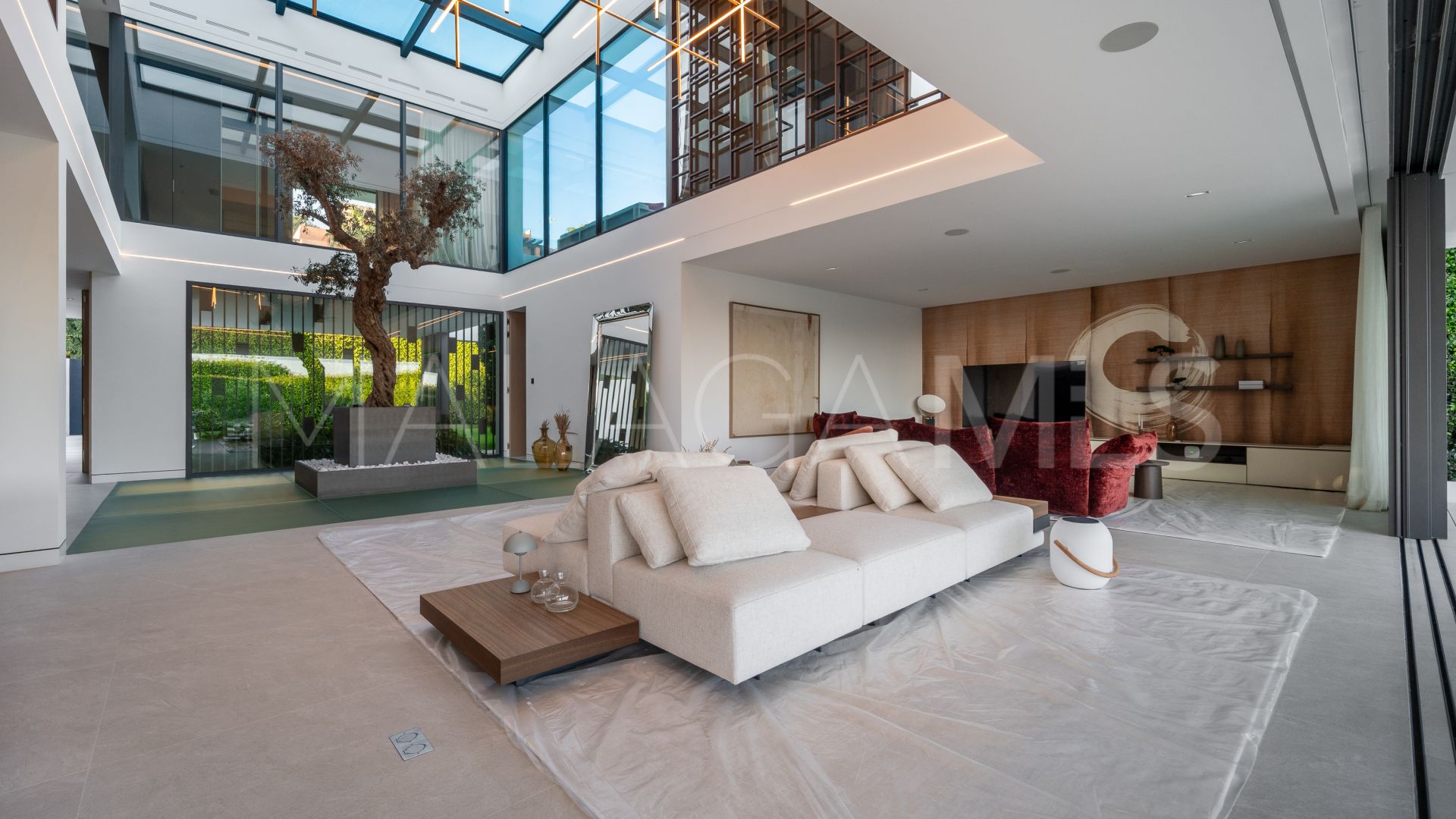 Marbella Golden Mile, villa with 5 bedrooms for sale