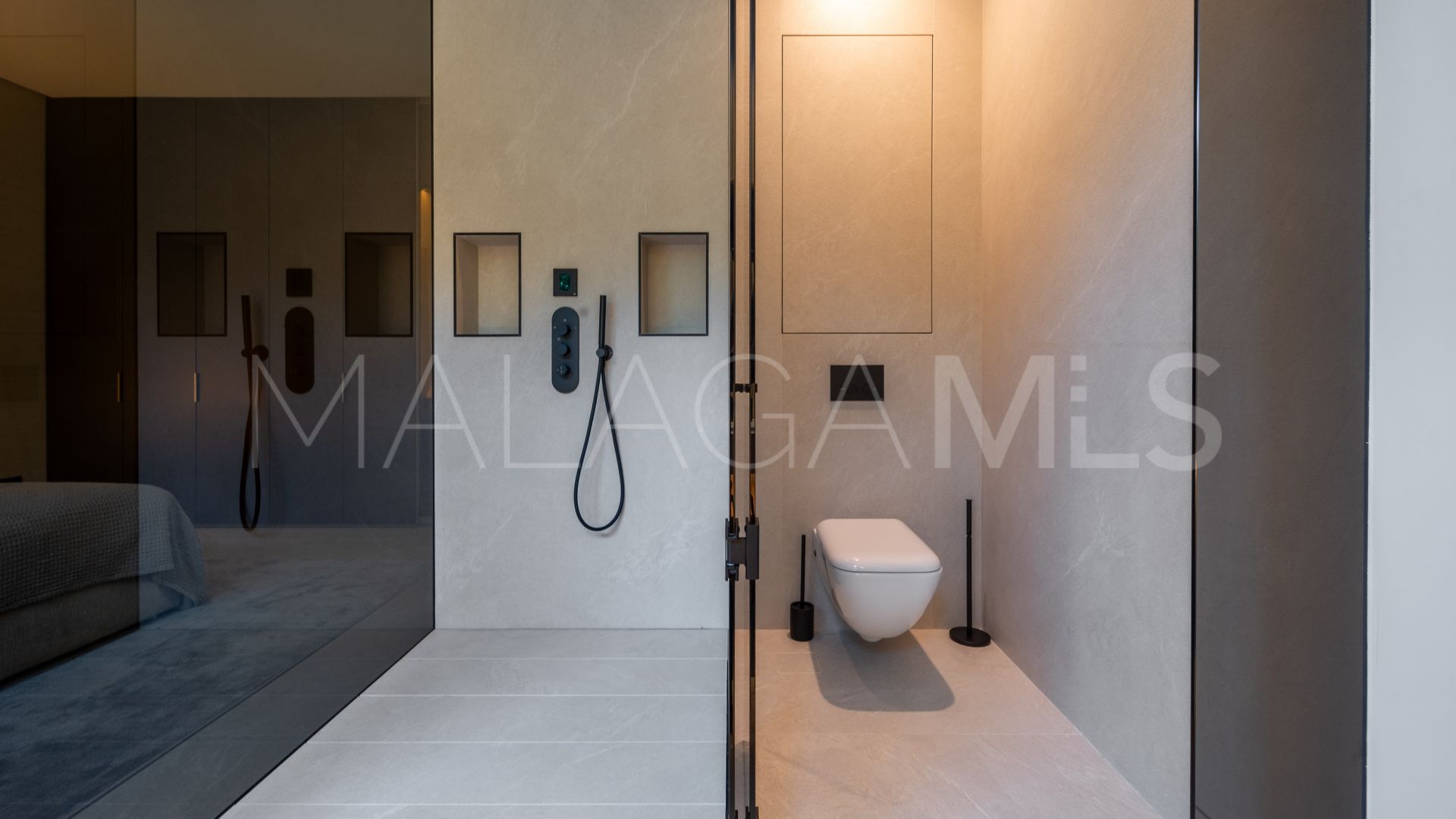 Marbella Golden Mile, villa with 5 bedrooms for sale