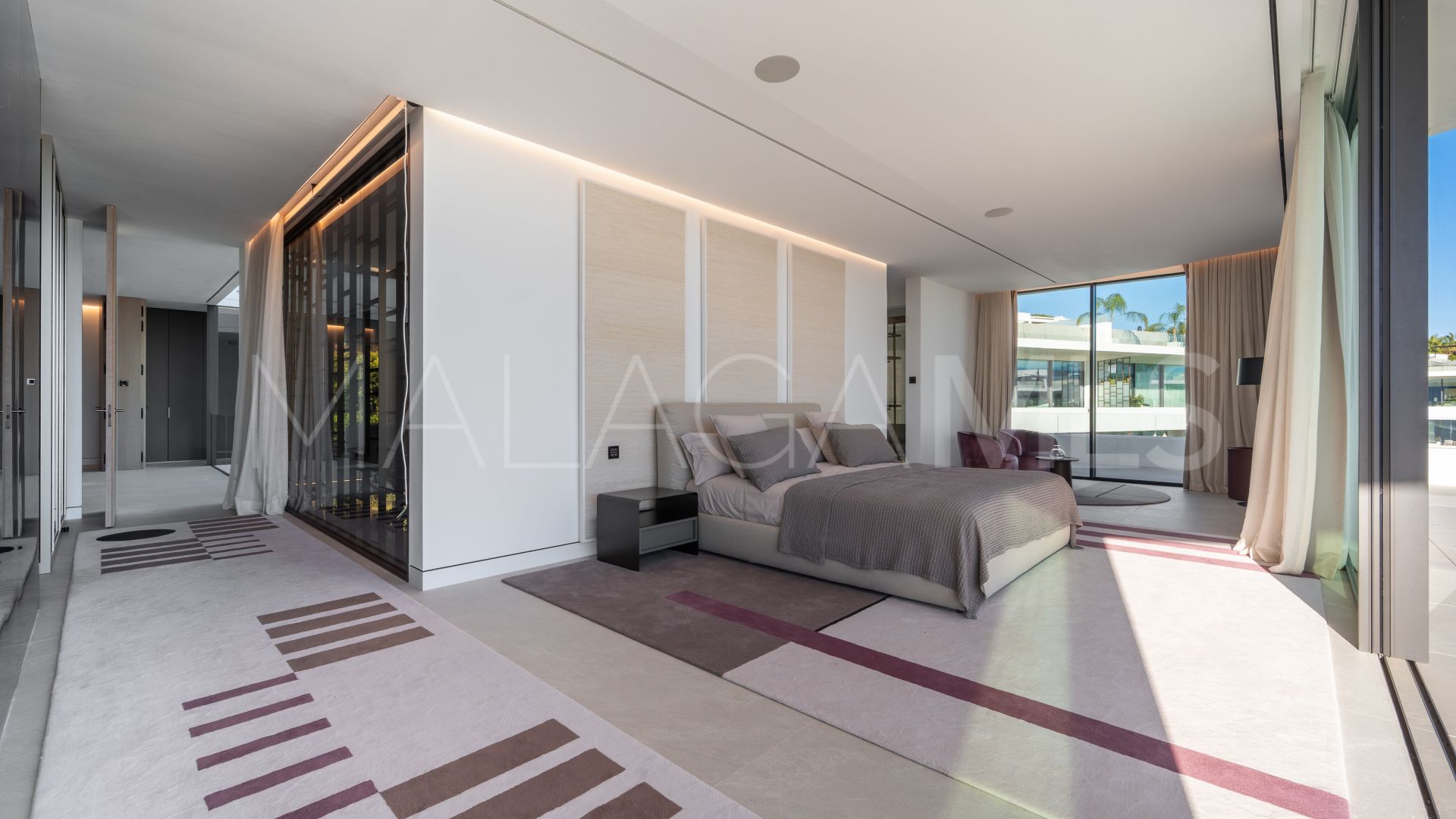 Marbella Golden Mile, villa with 5 bedrooms for sale