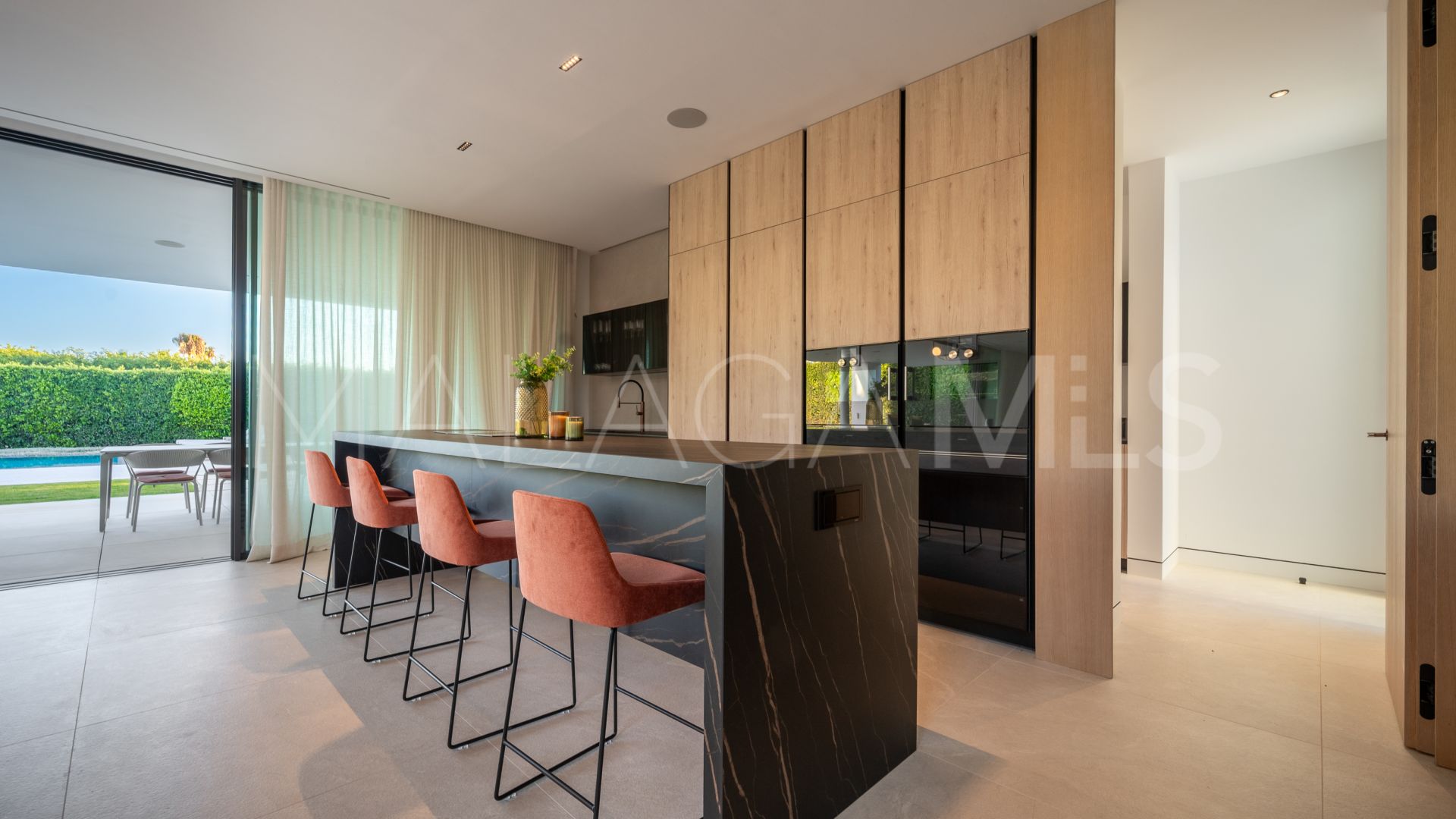 Marbella Golden Mile, villa with 5 bedrooms for sale