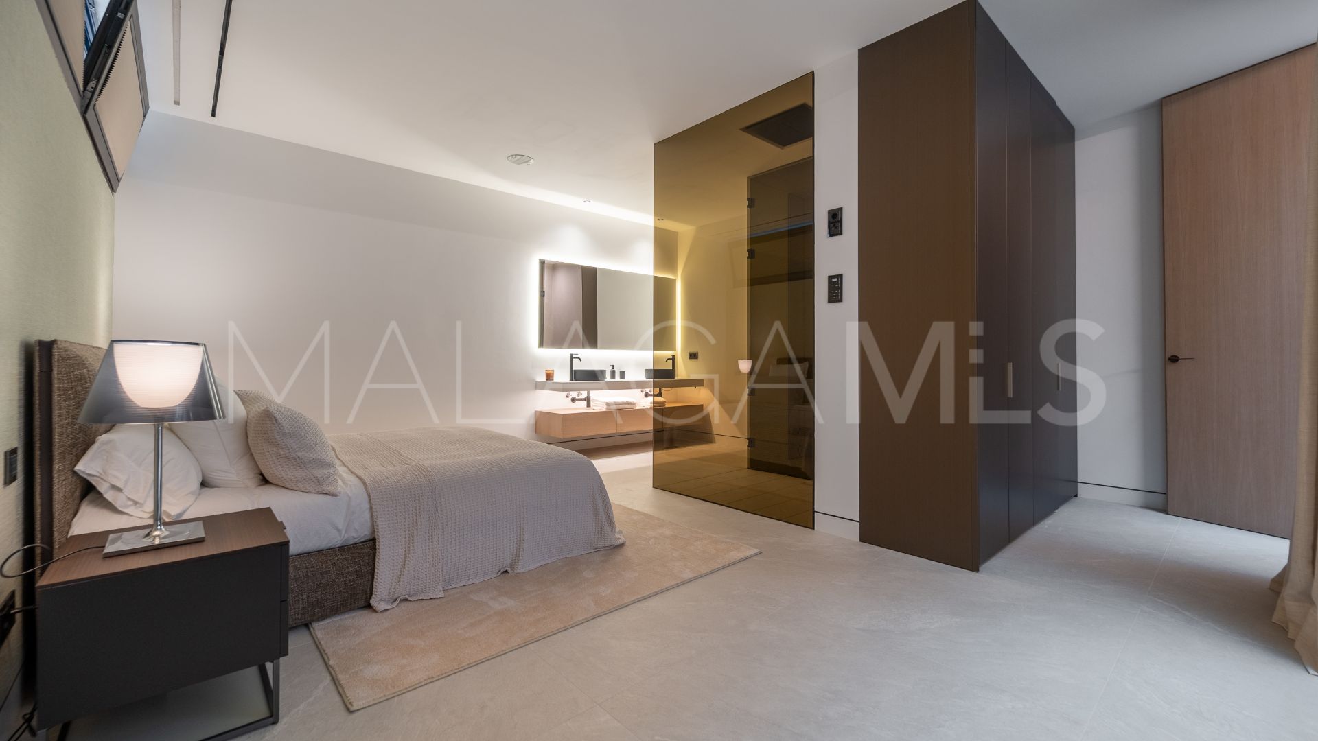 Marbella Golden Mile, villa with 5 bedrooms for sale