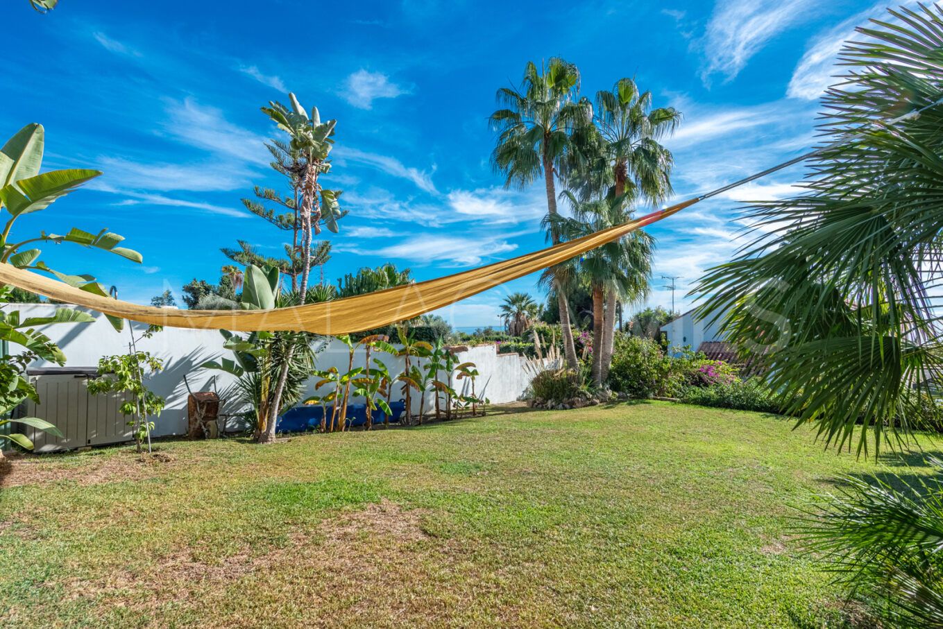 Villa for sale in El Real Panorama