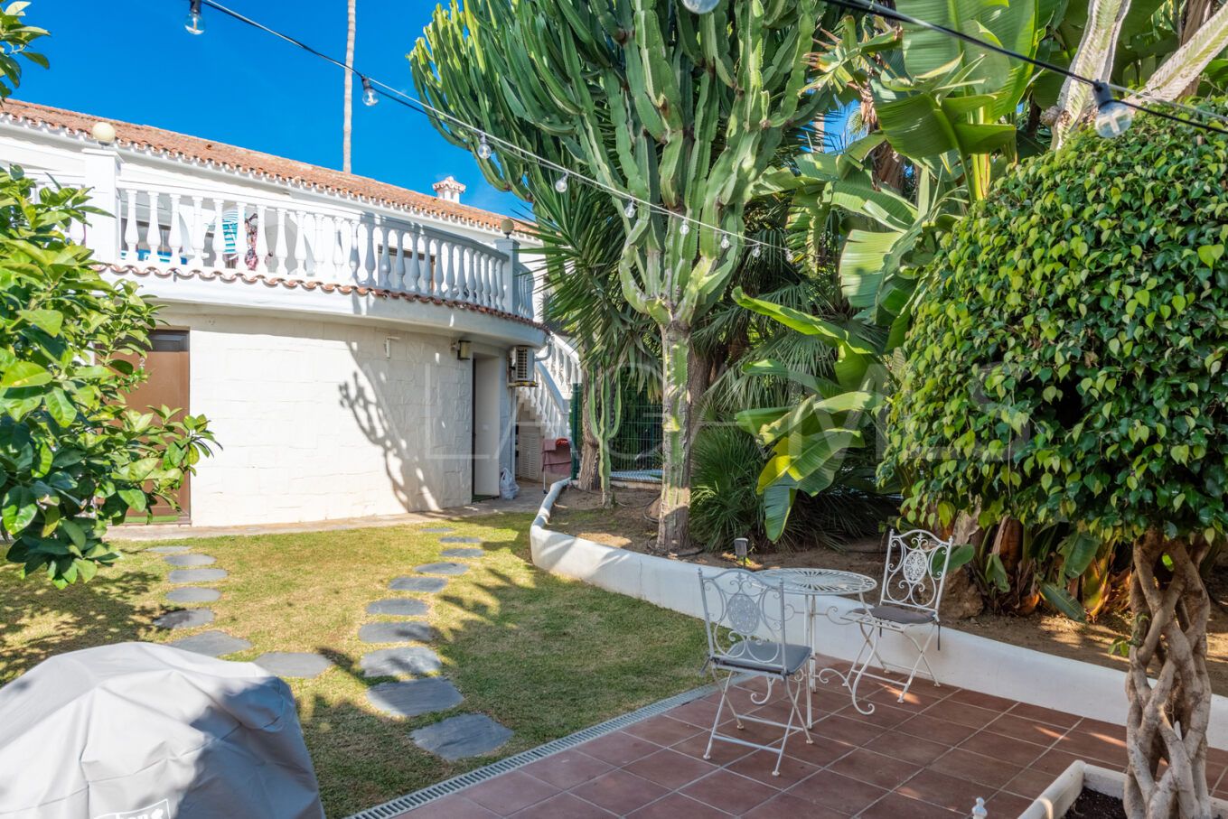 Villa for sale in El Real Panorama