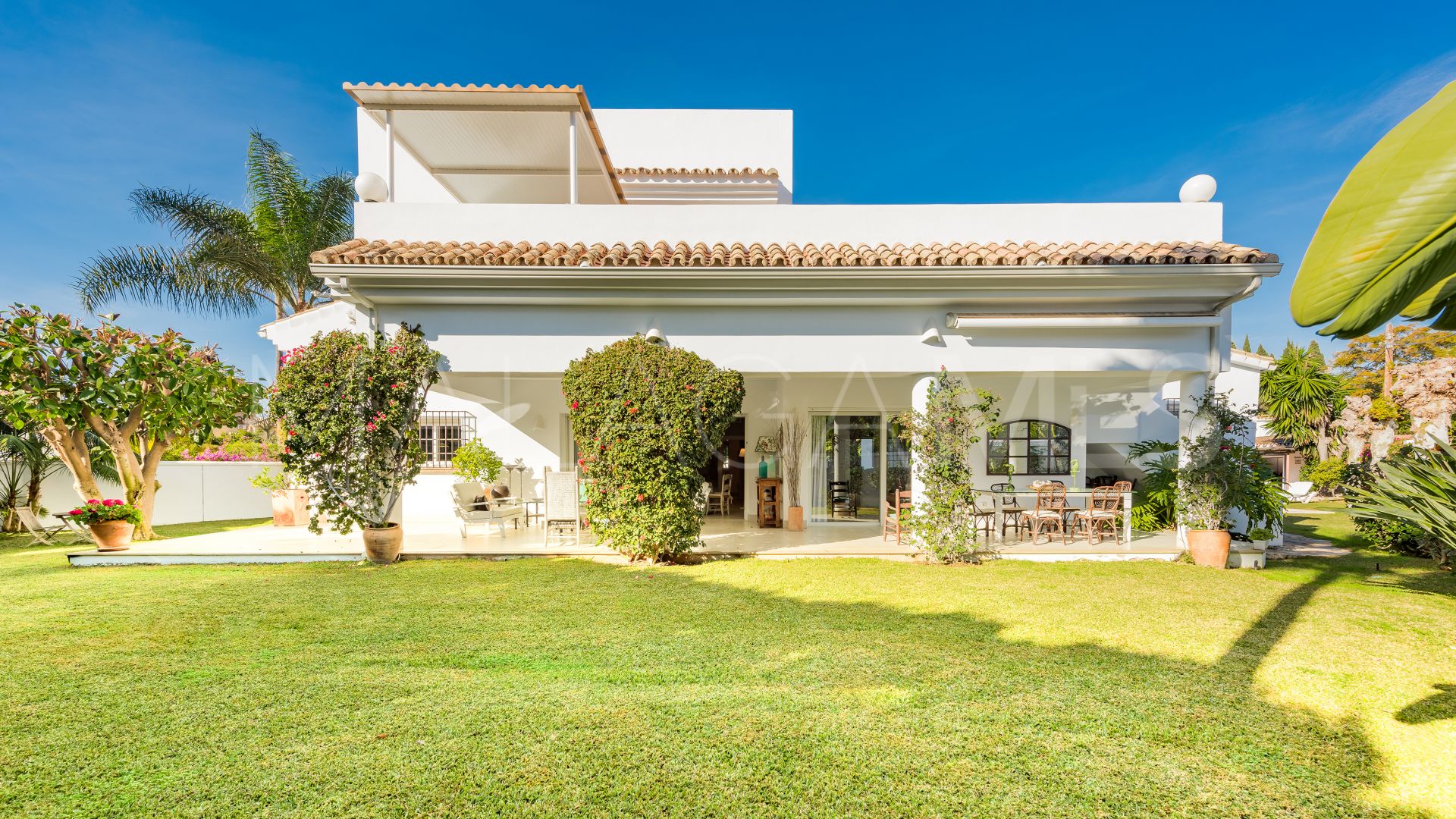 Cortijo Blanco, villa for sale with 5 bedrooms