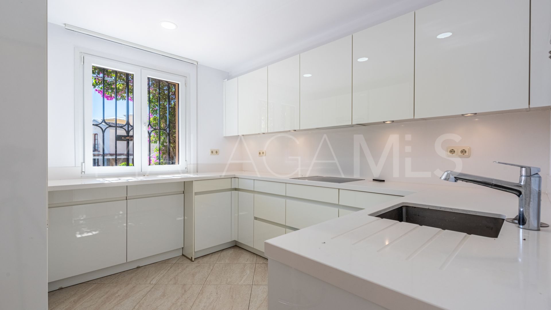 Town house in Guadalmina Alta for sale