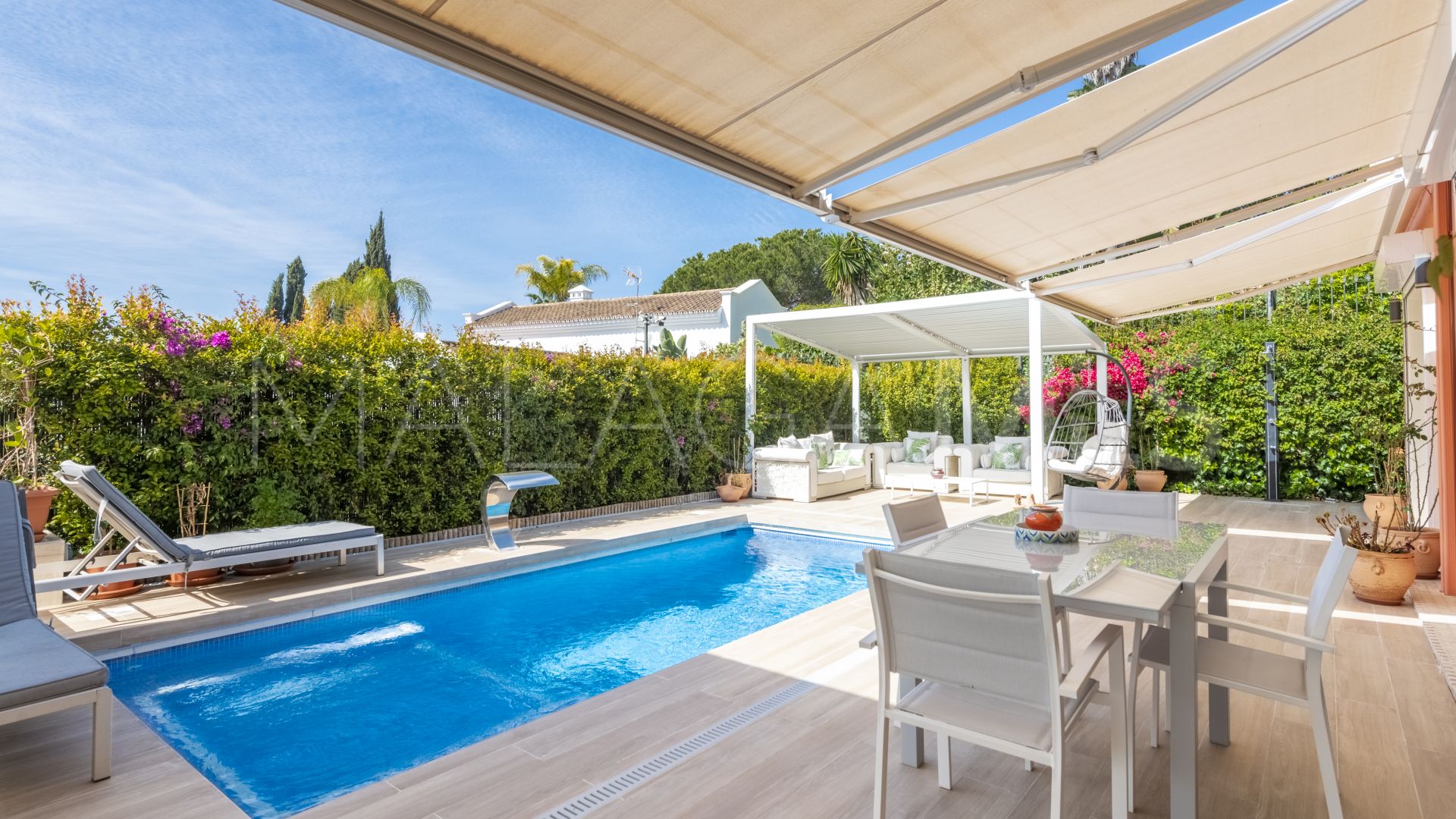 Villa for sale in Rocio de Nagüeles