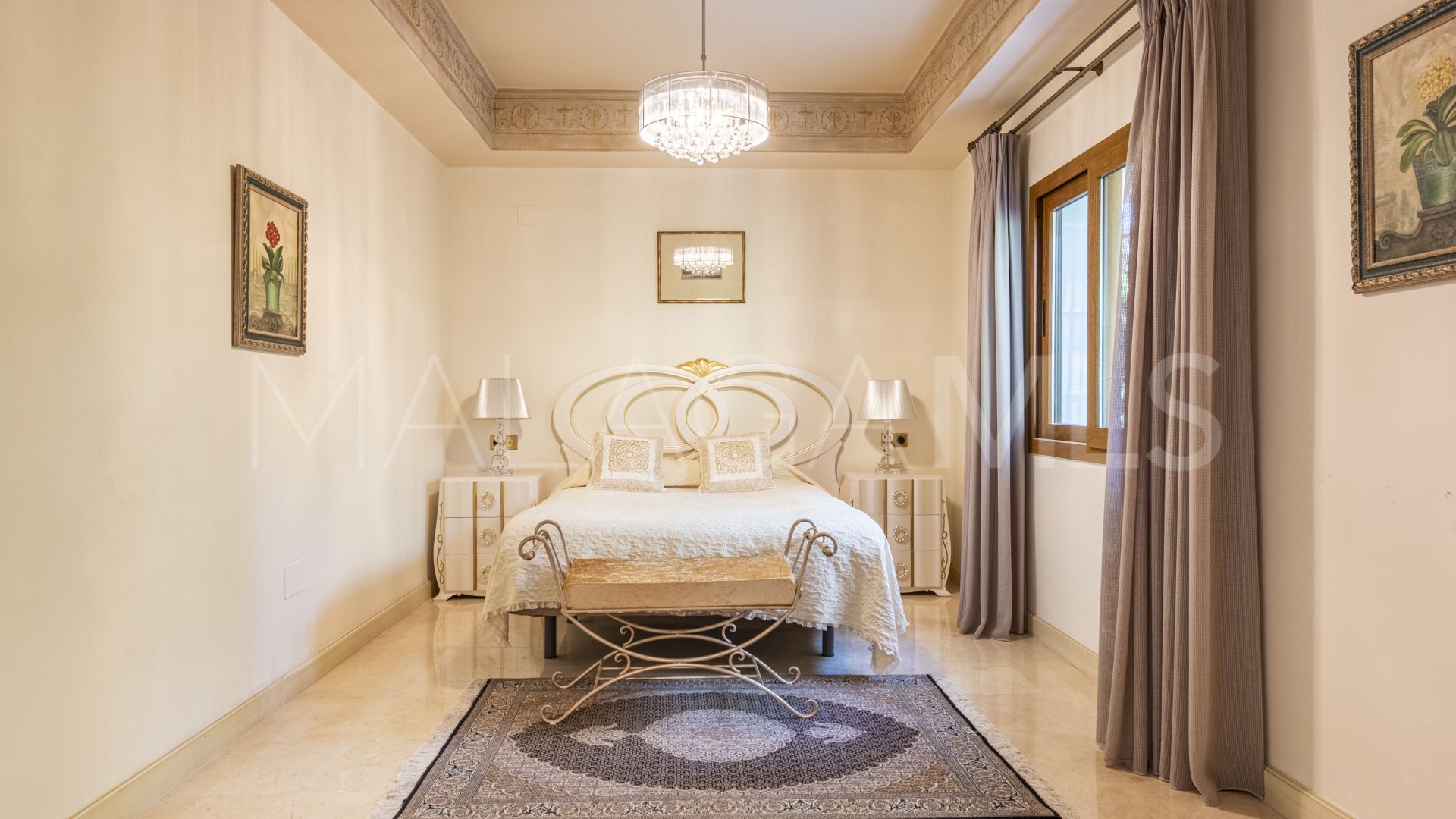 Villa for sale in Rocio de Nagüeles