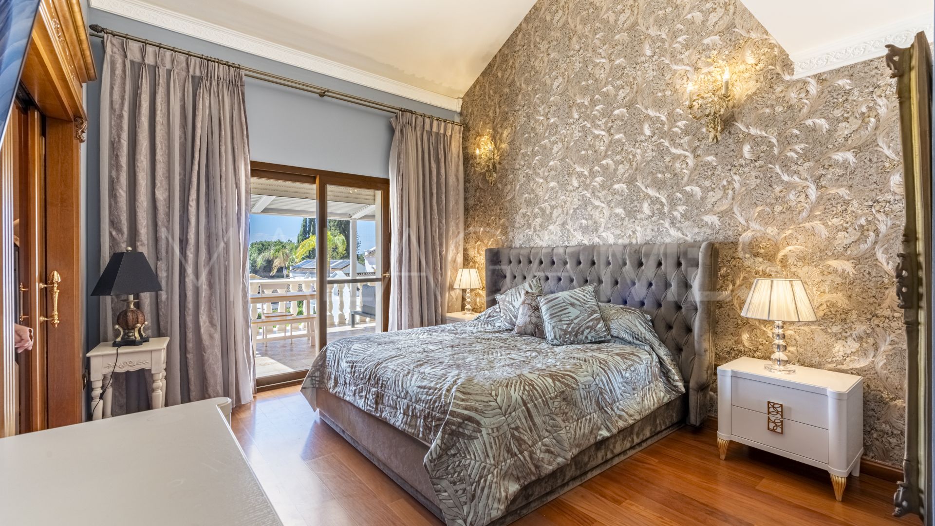 Villa for sale in Rocio de Nagüeles