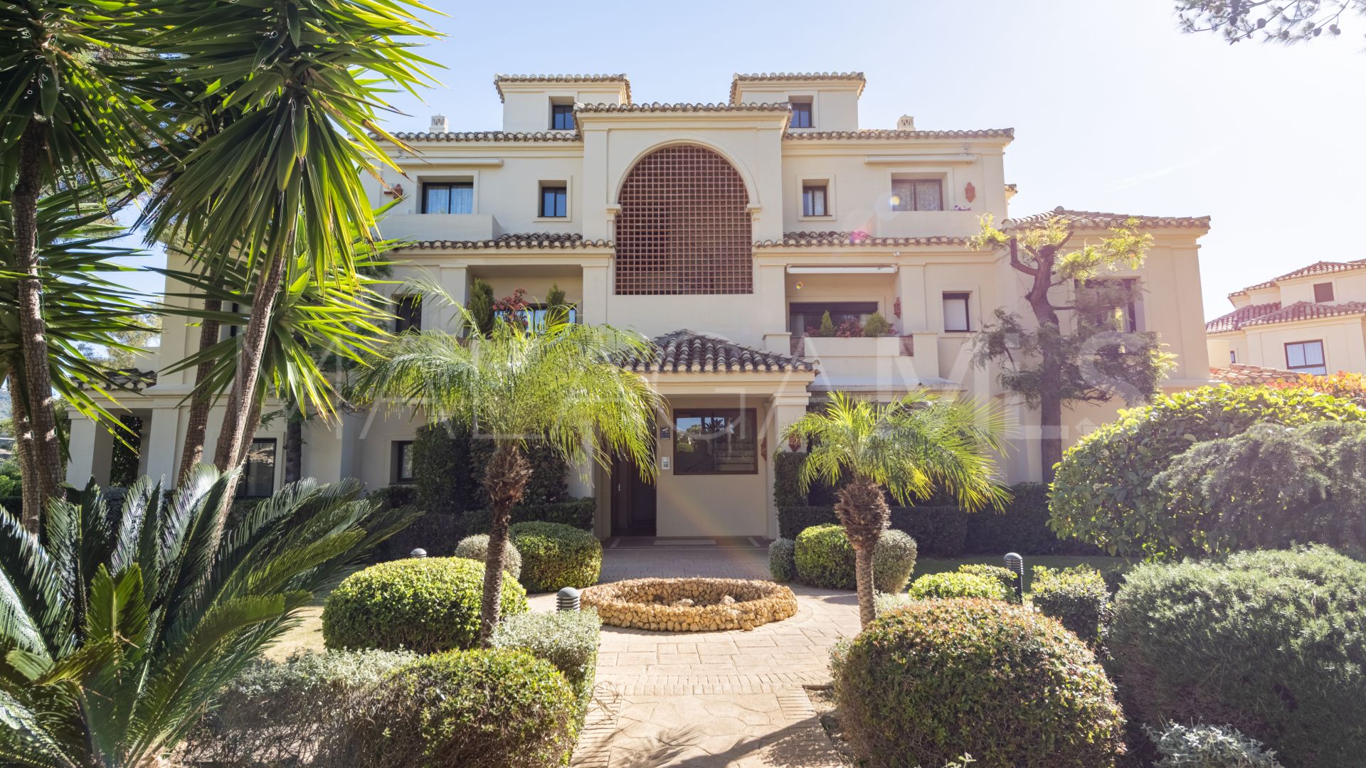 Zweistöckiges penthouse for sale in Los Capanes del Golf