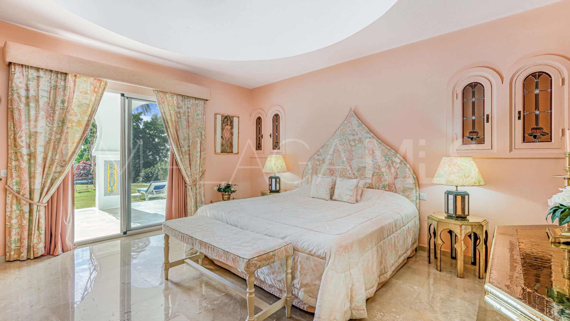 Se vende villa with 5 bedrooms in La Capellania