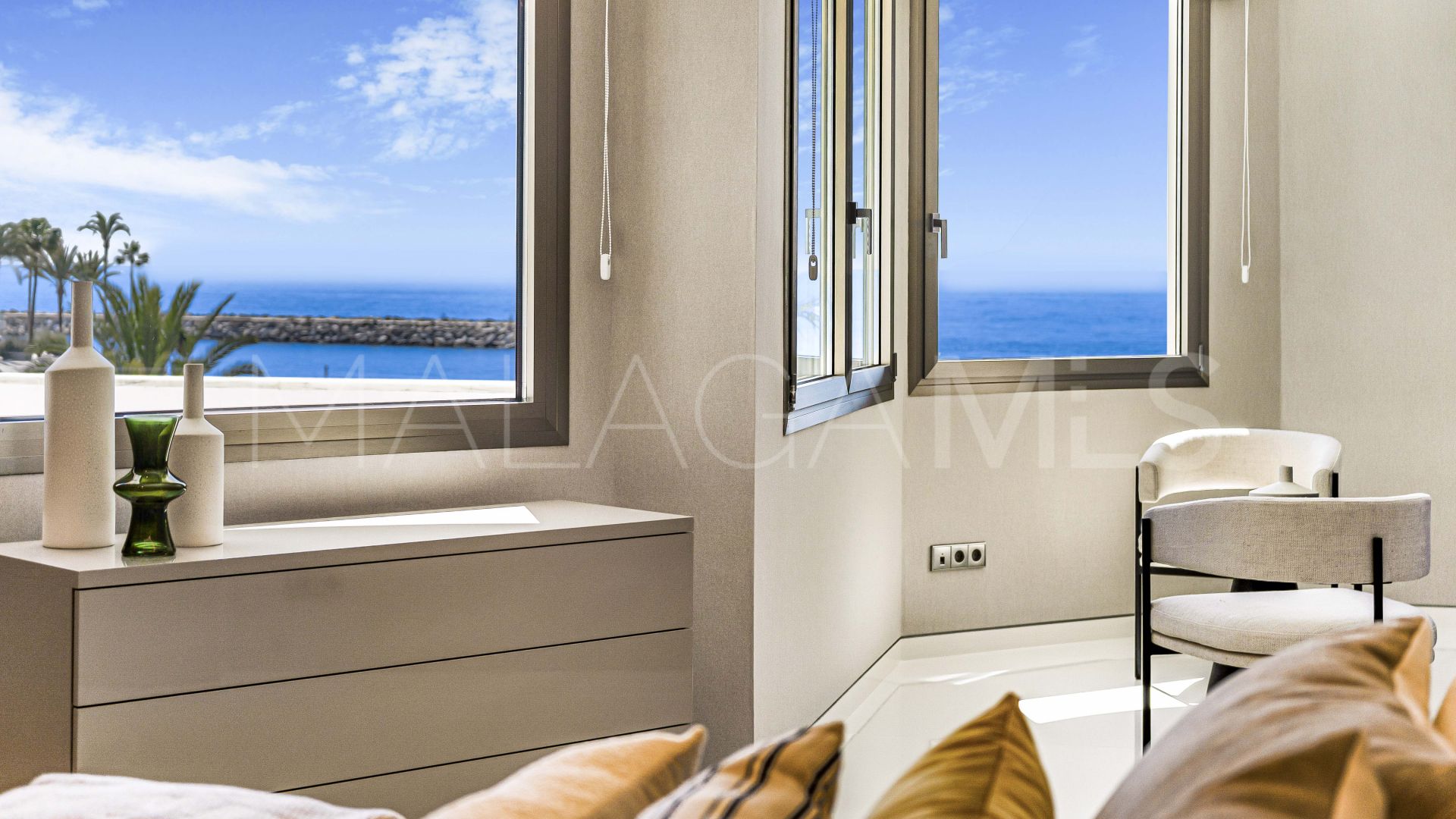 Buy Gray D'Albion 4 bedrooms apartment
