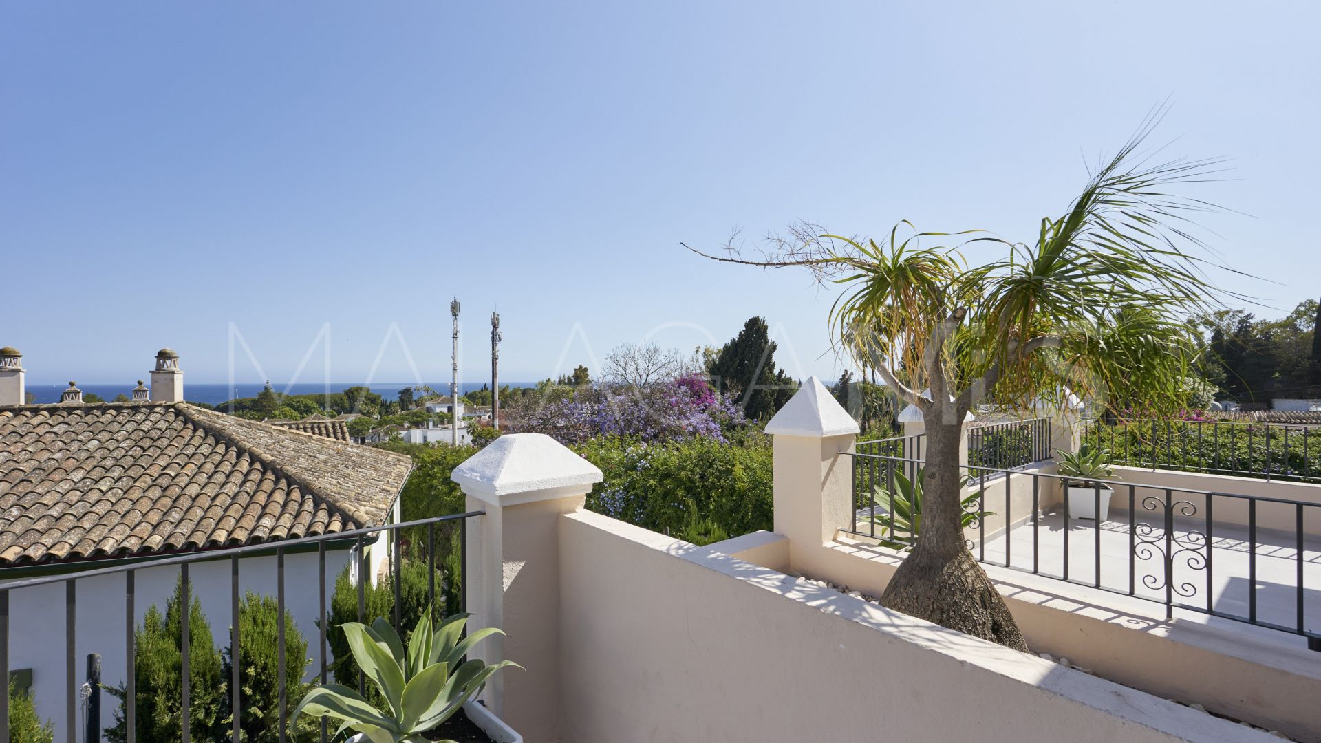 For sale town house in Marbelah Pueblo
