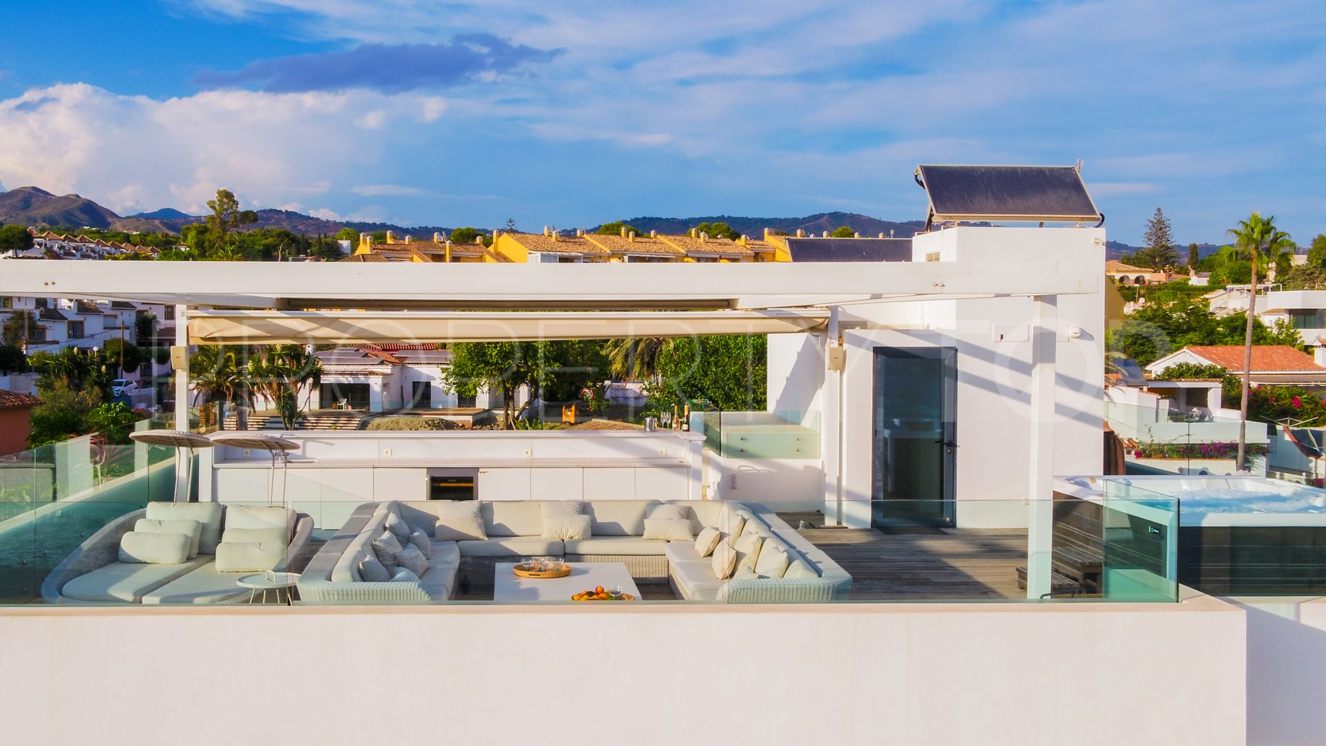 Villa en venta en Costabella de 6 dormitorios