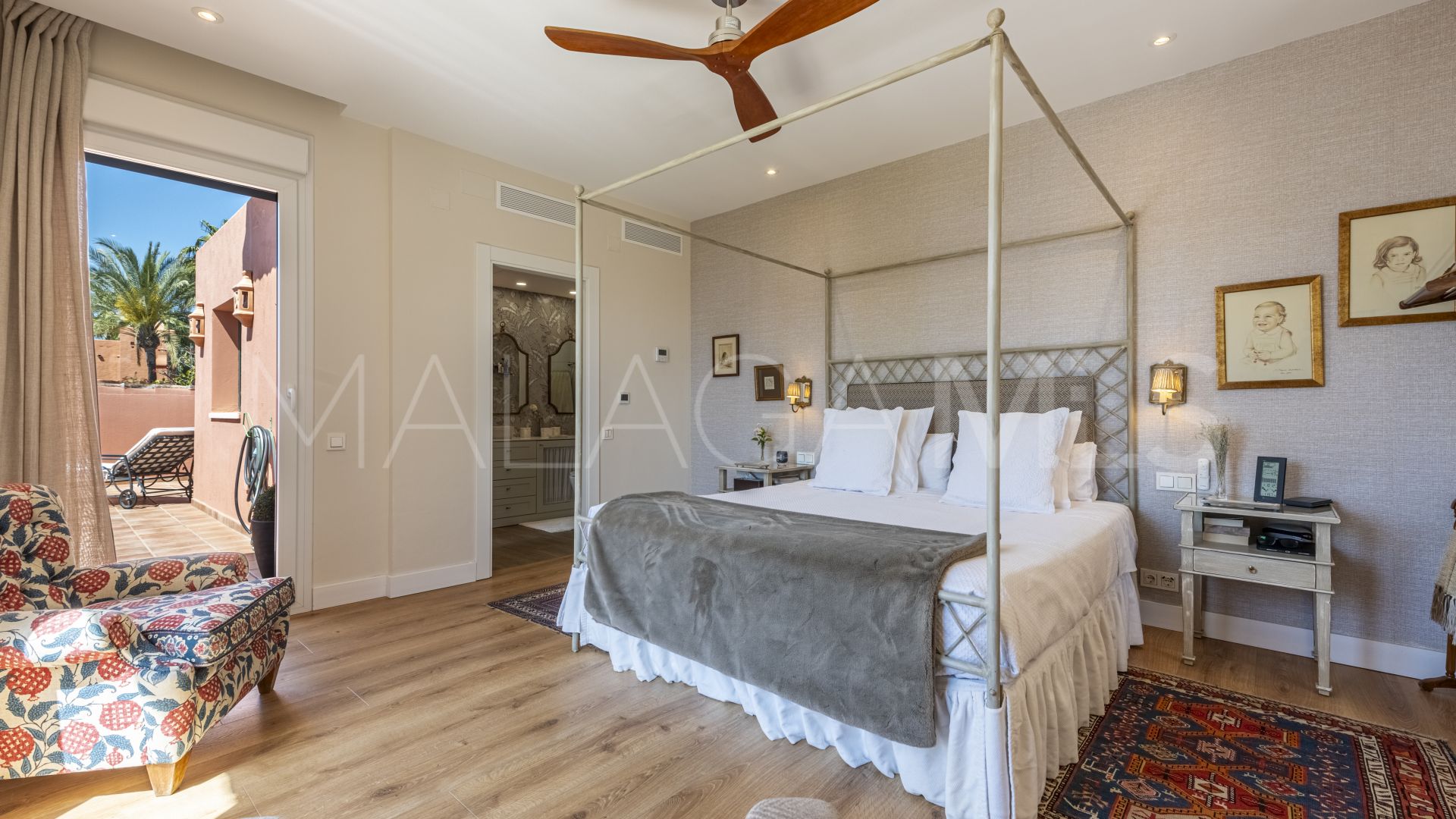 Villa for sale in Altos de Puente Romano