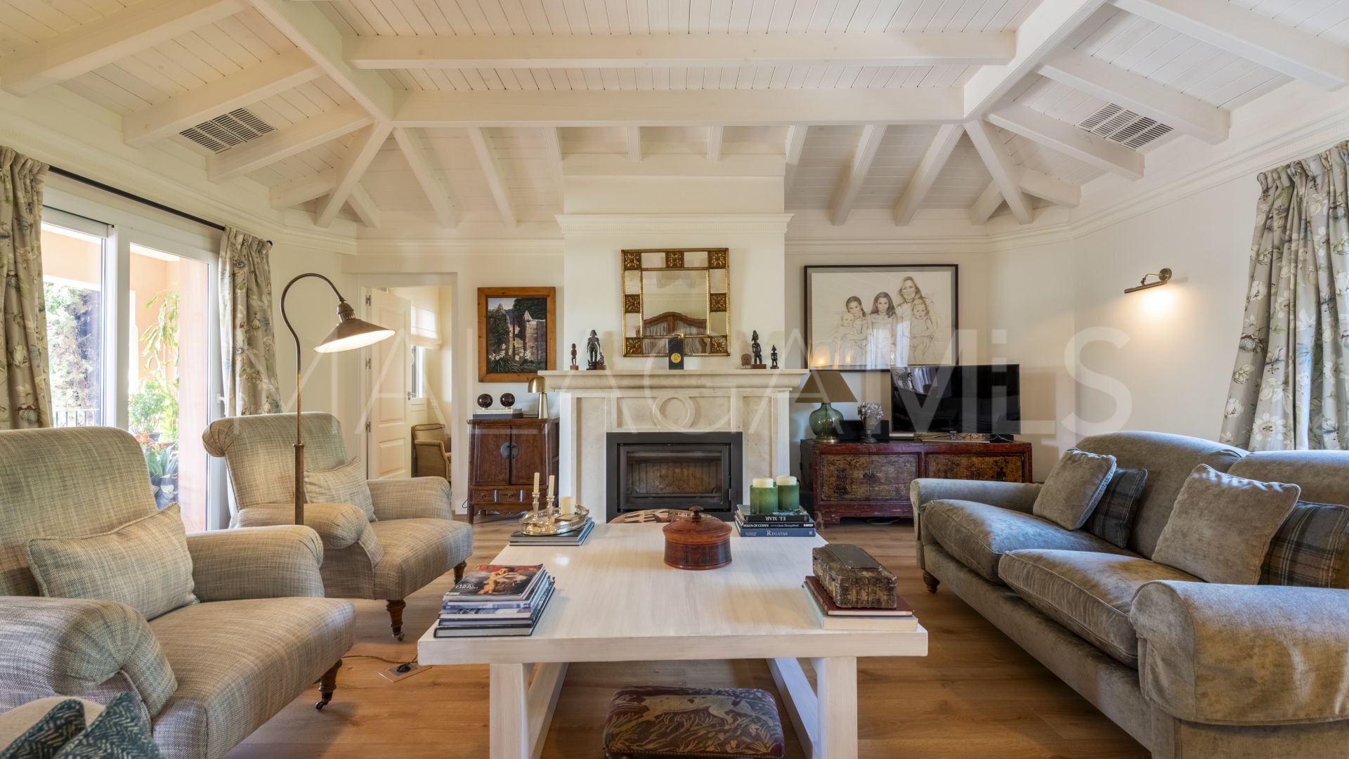 Villa for sale in Altos de Puente Romano