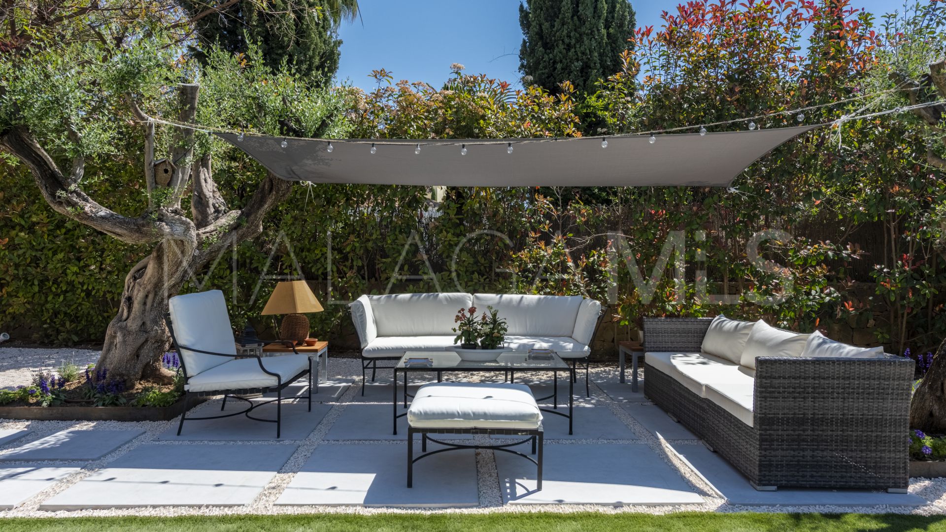 Villa for sale in Altos de Puente Romano