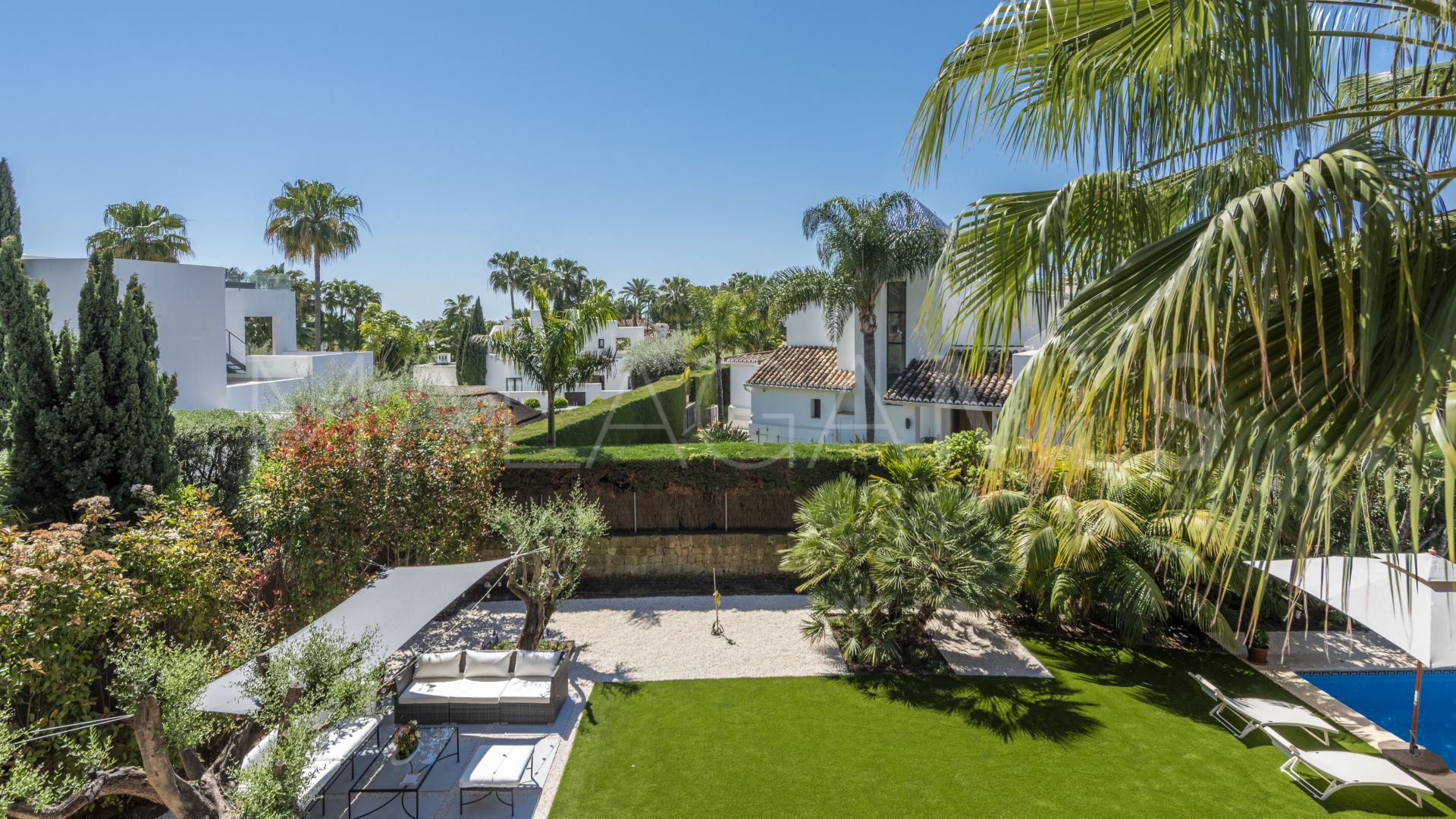 Villa for sale in Altos de Puente Romano