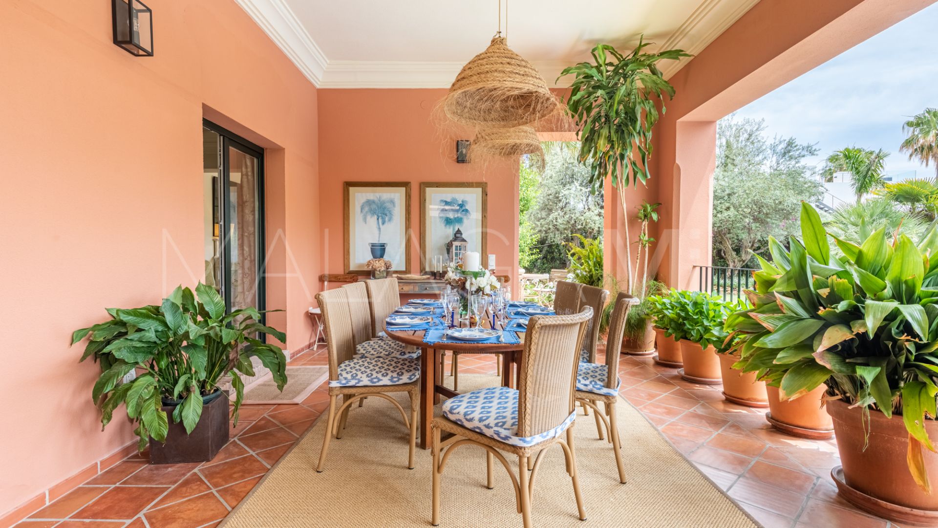 Villa for sale in Altos de Puente Romano