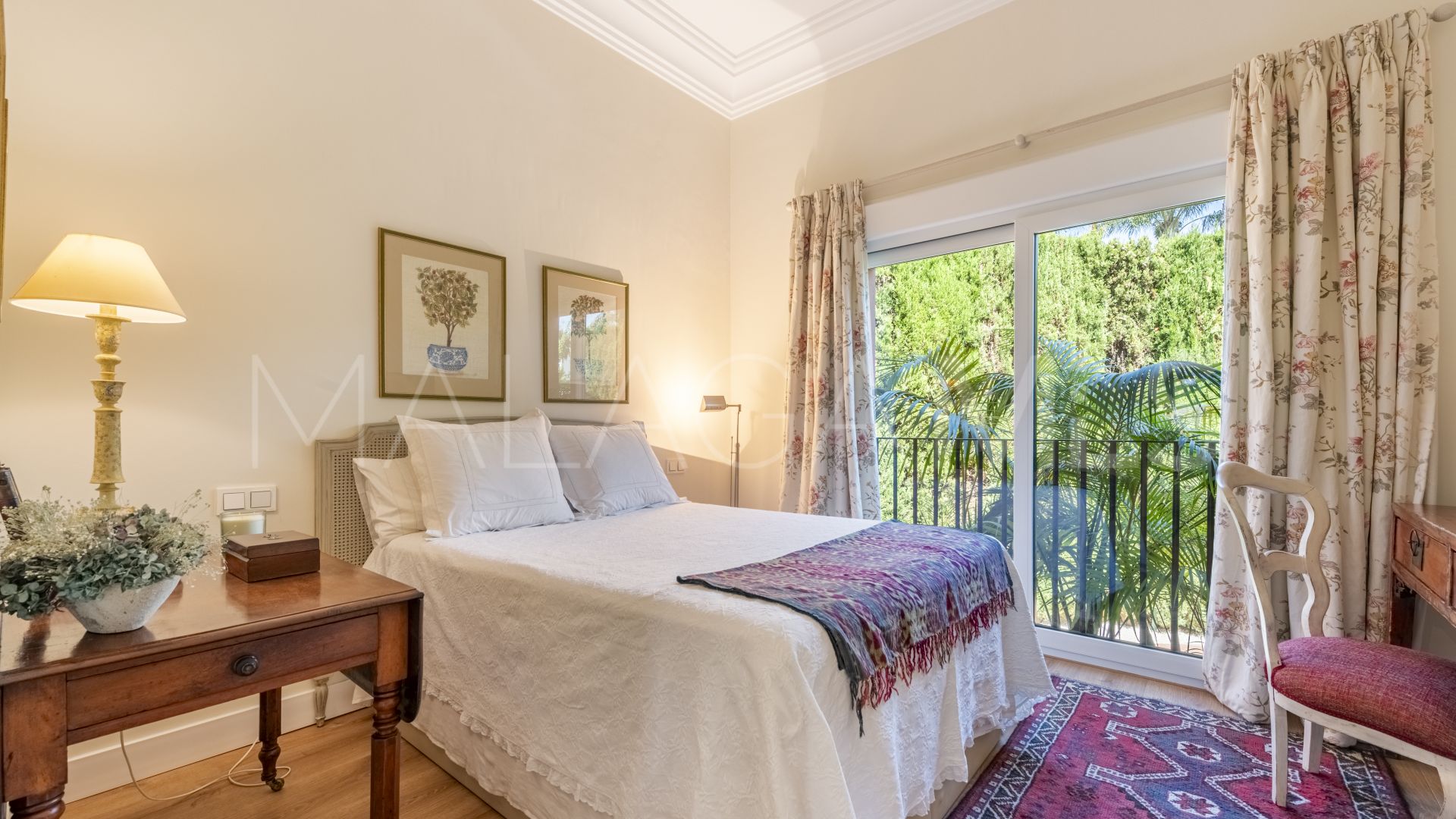 Villa for sale in Altos de Puente Romano