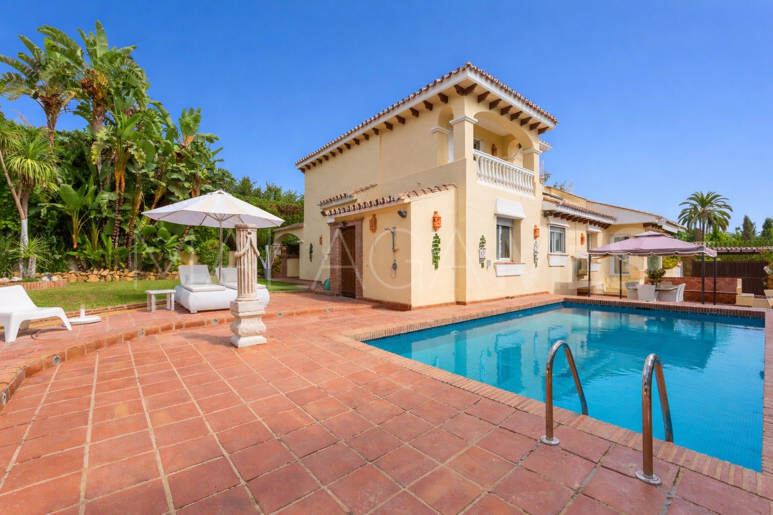 Se vende villa in Las Brisas