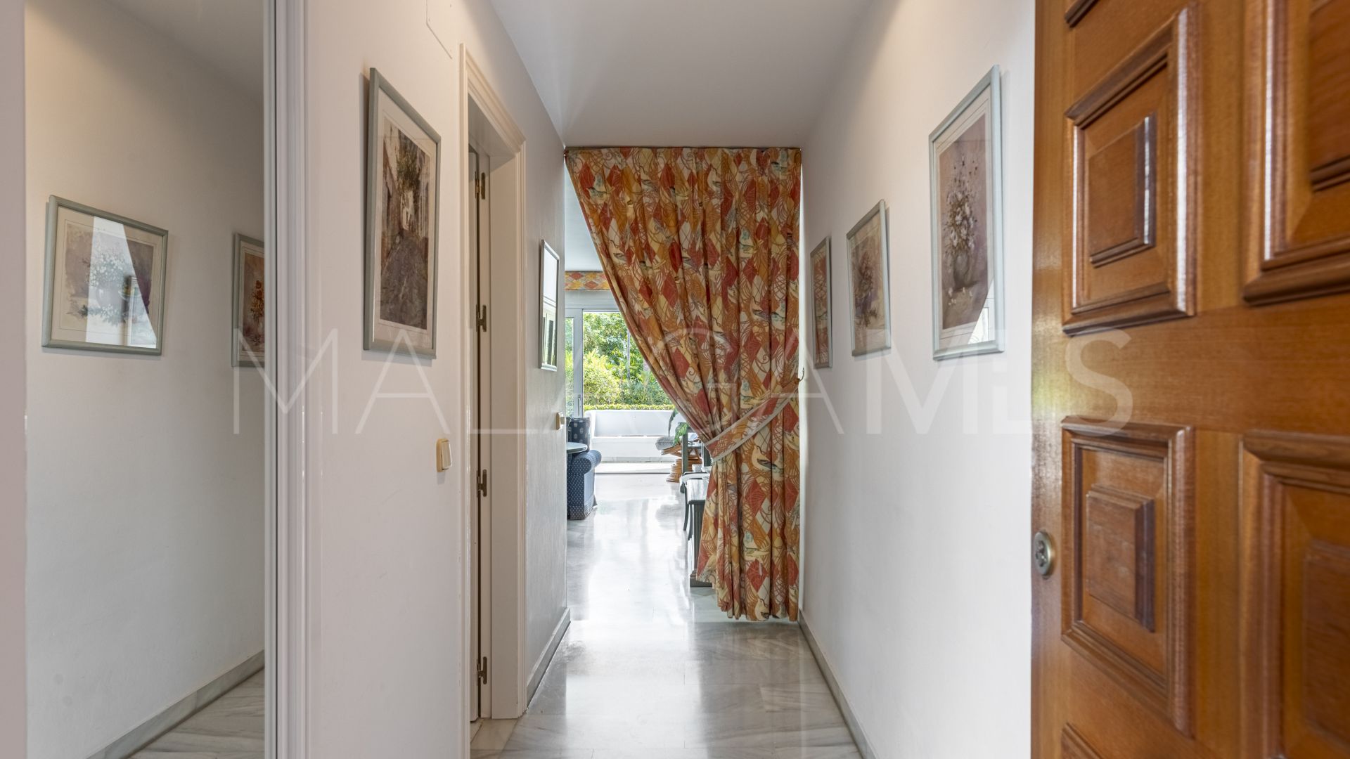 Se vende apartamento planta baja in Alhambra del Mar with 2 bedrooms