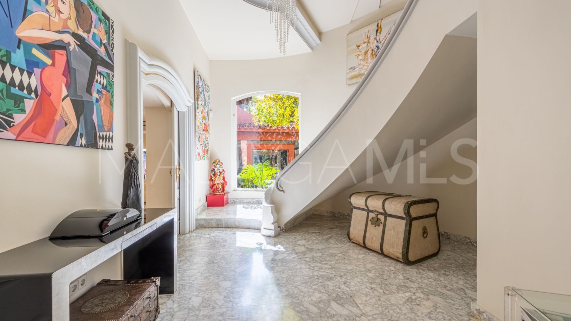 Villa for sale in Nagüeles