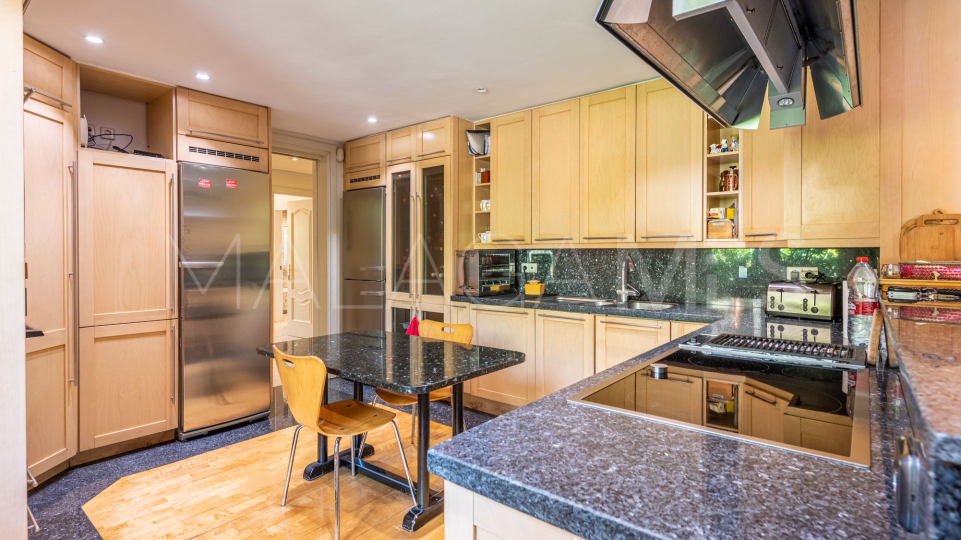 Villa for sale in Nagüeles