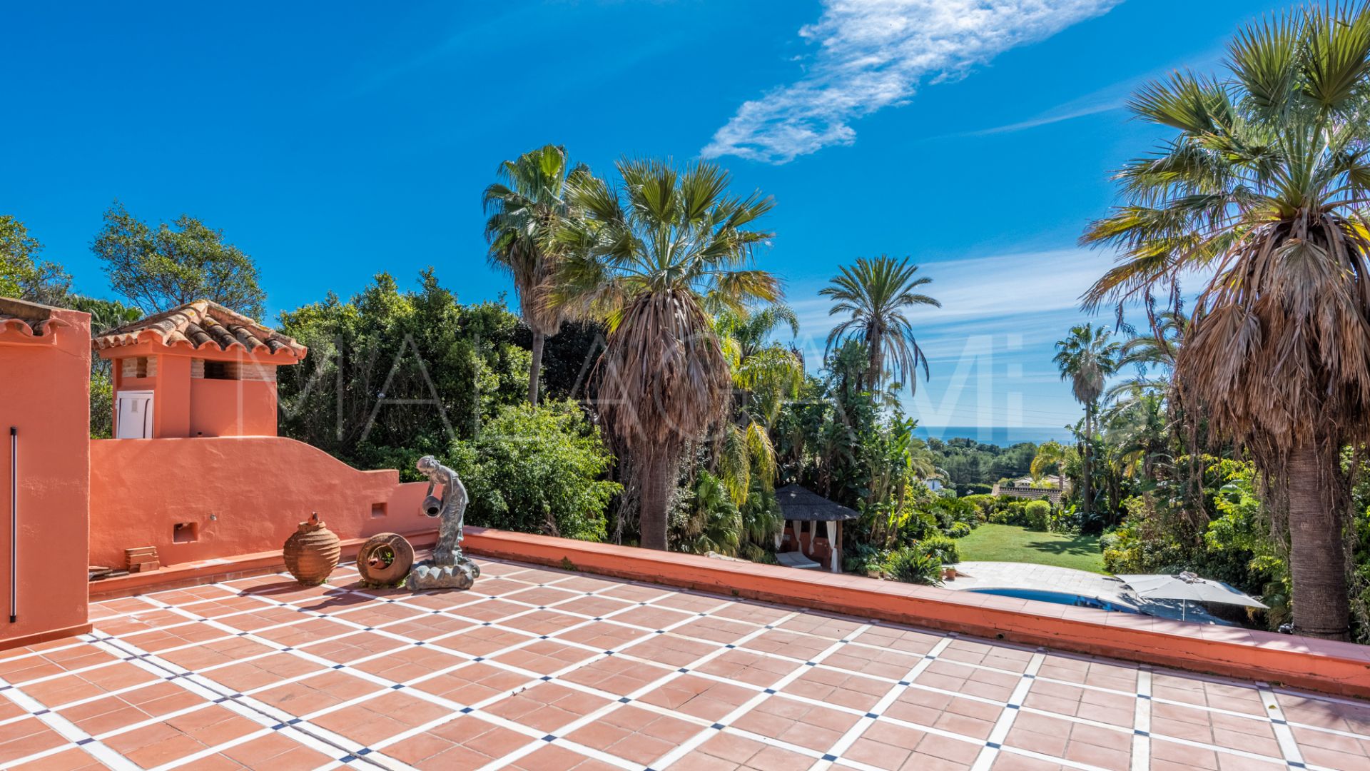 Villa for sale in Nagüeles