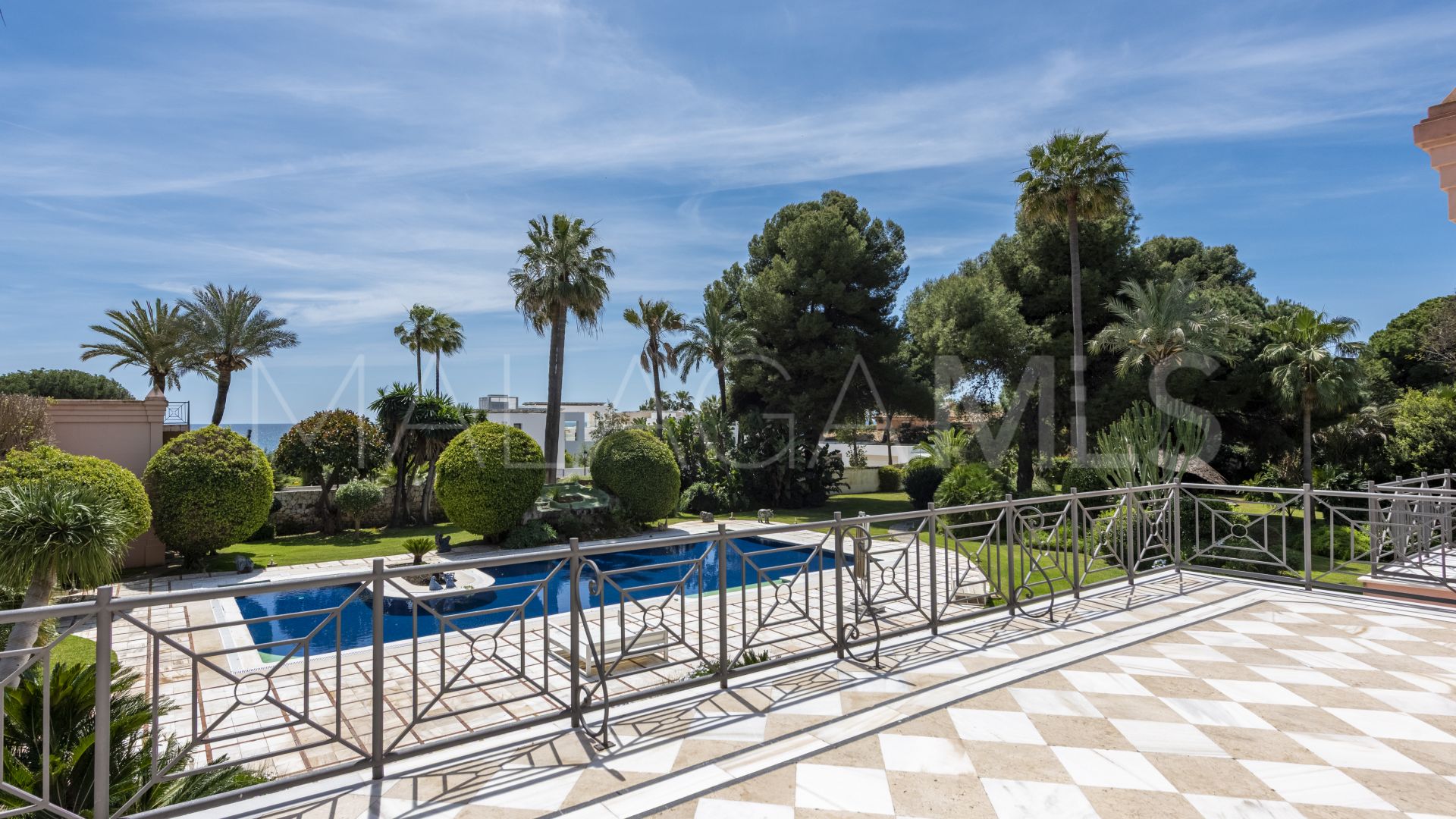 Villa for sale in Paraiso Barronal