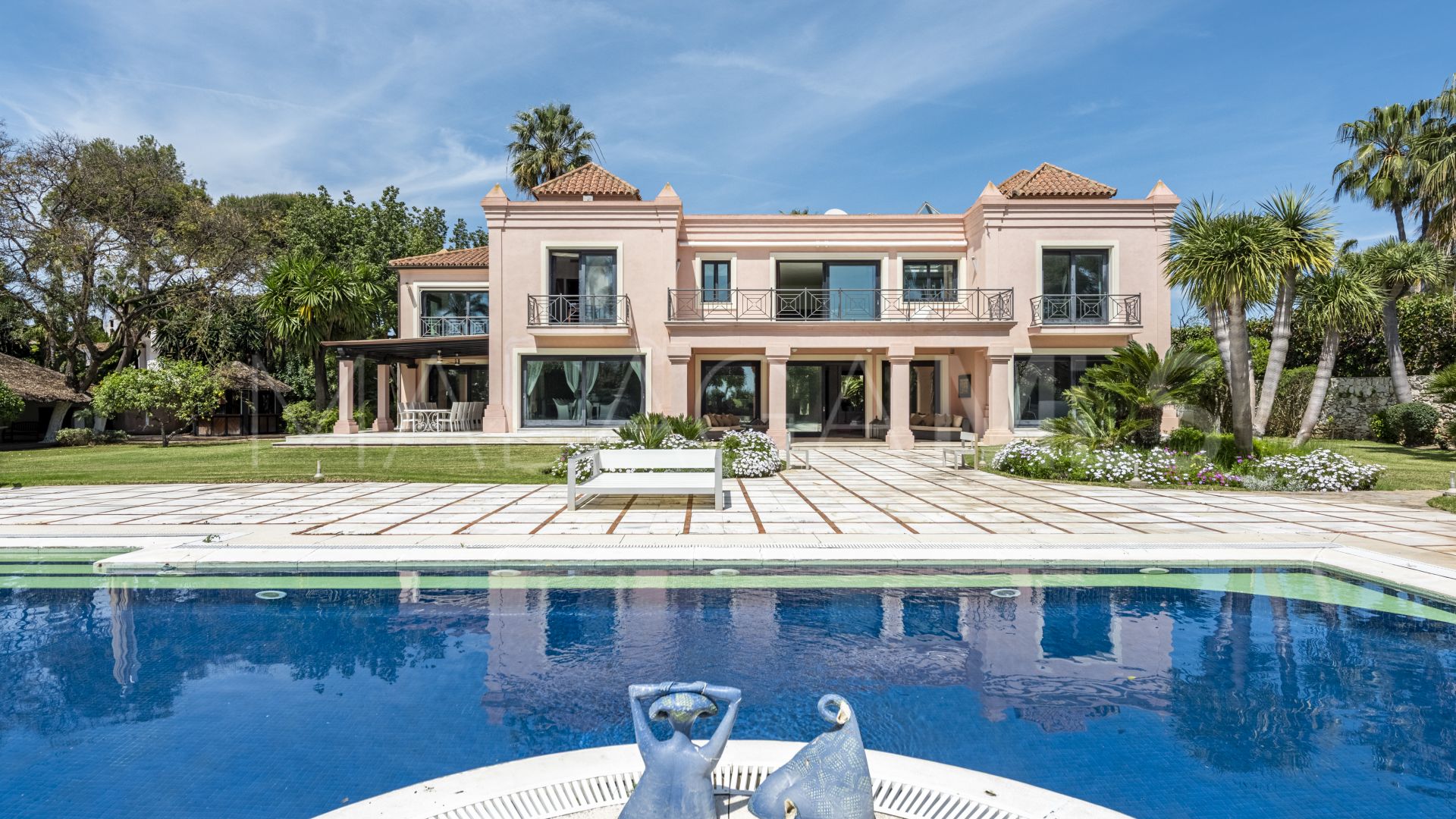 Villa for sale in Paraiso Barronal