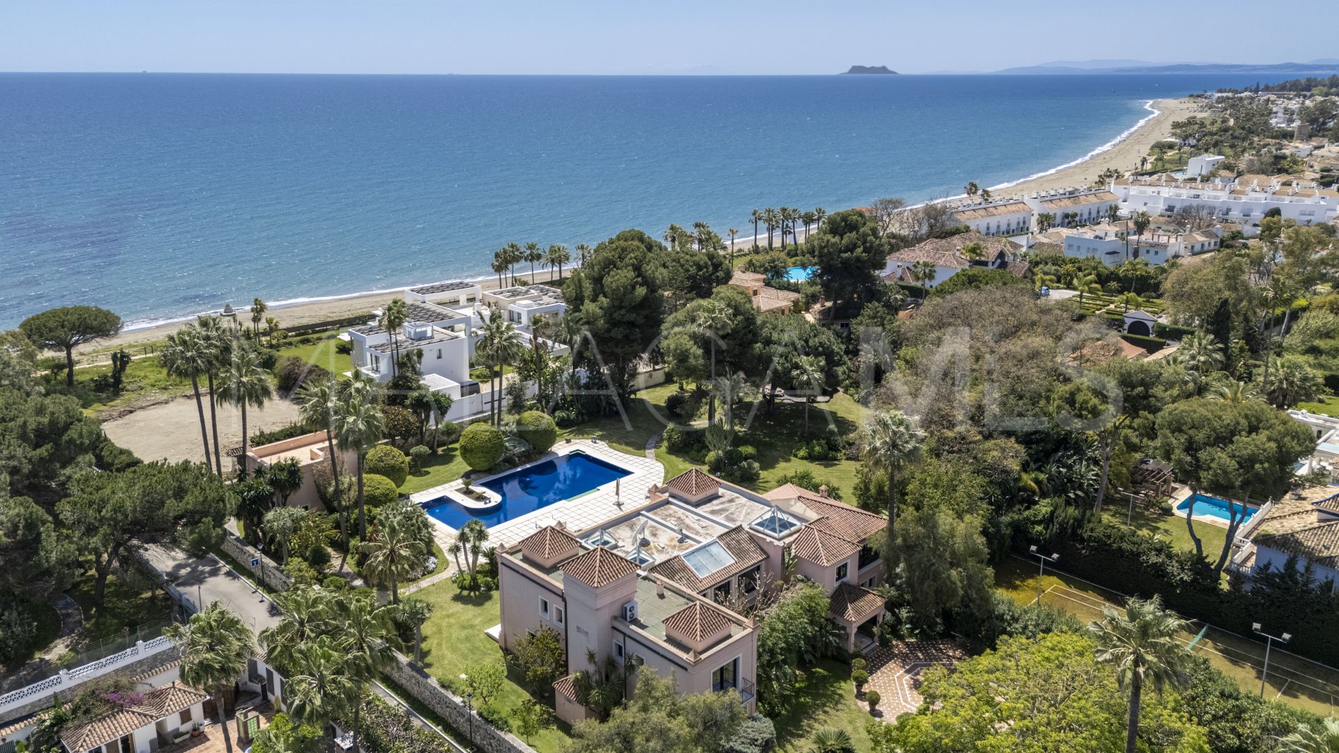 Villa for sale in Paraiso Barronal