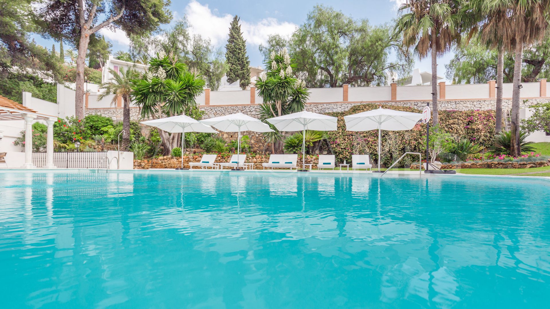 Buy Rio Real Golf villa