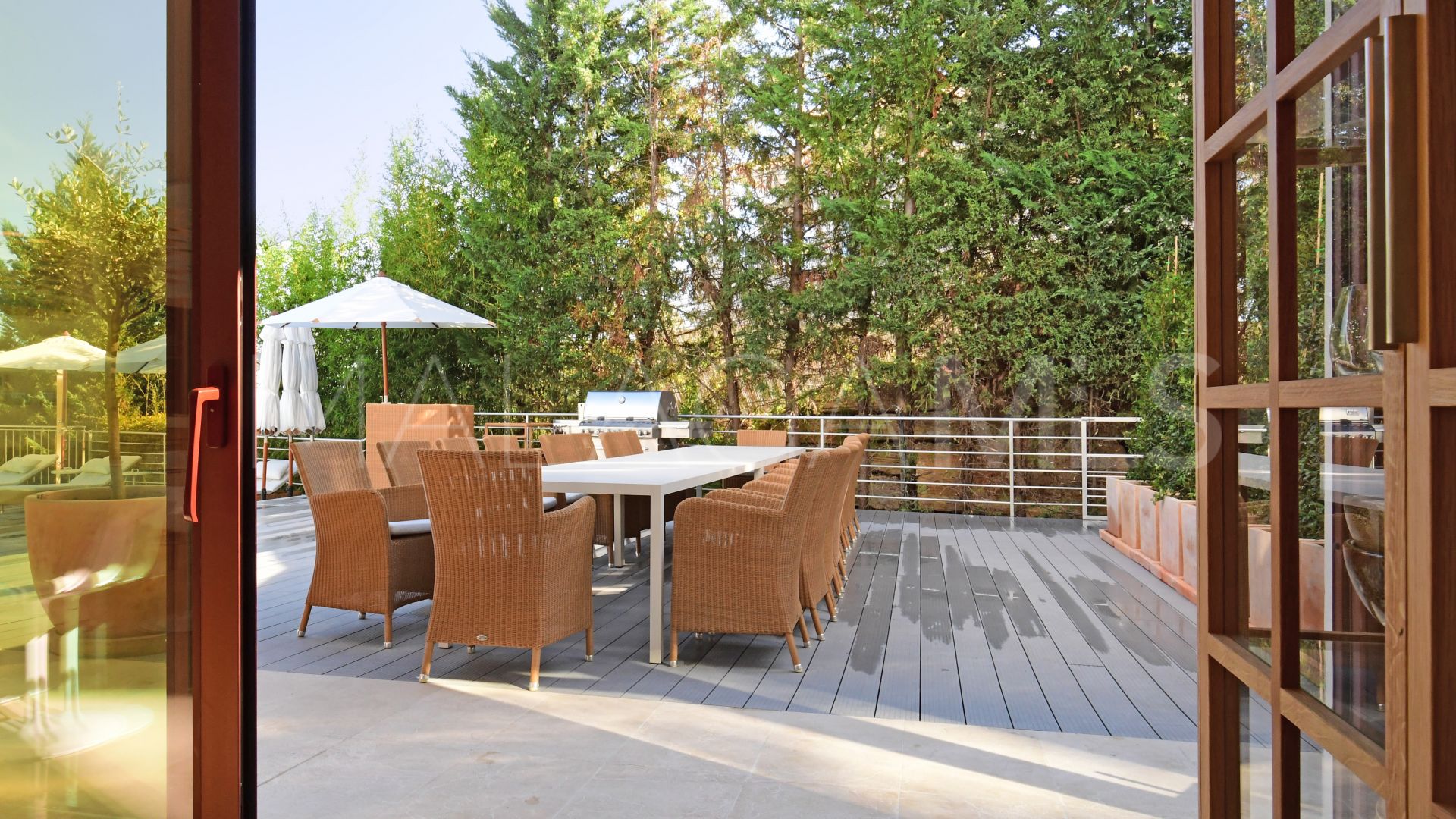 Villa for sale in Las Brisas