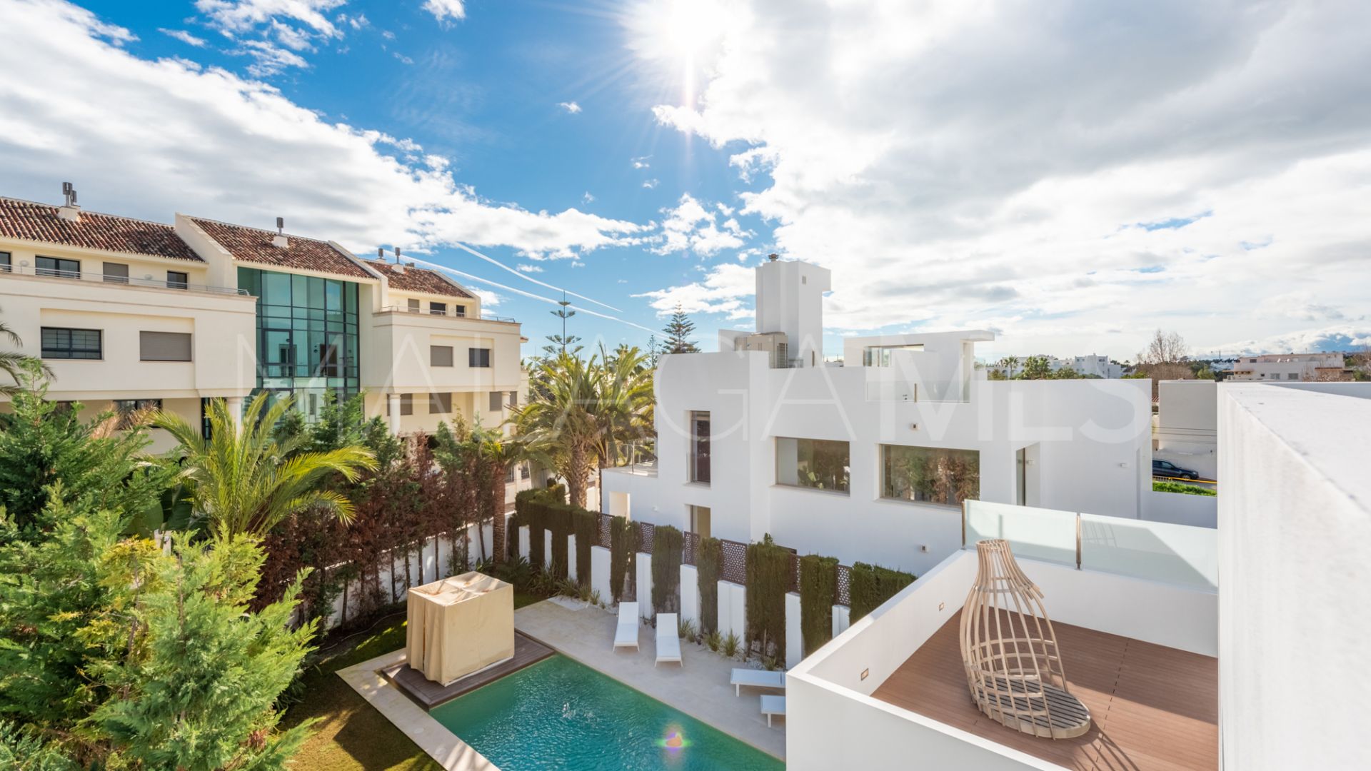 Villa for sale in Rio Verde Playa with 4 bedrooms