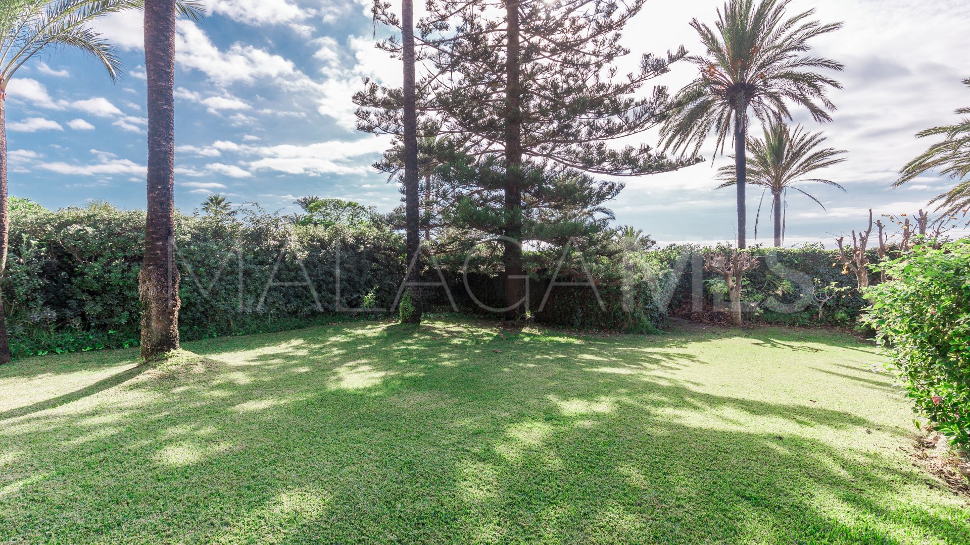 Villa with 5 bedrooms a la venta in La Reserva de los Monteros