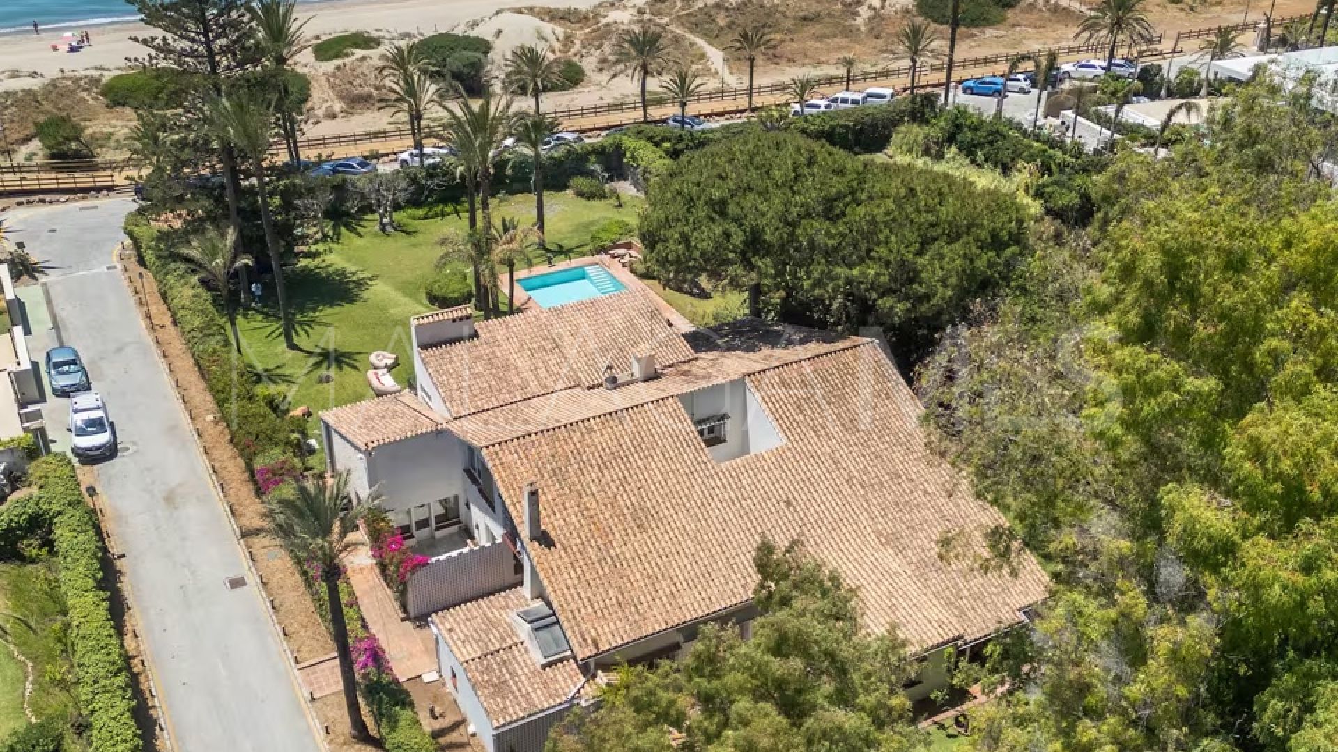 Villa with 5 bedrooms a la venta in La Reserva de los Monteros