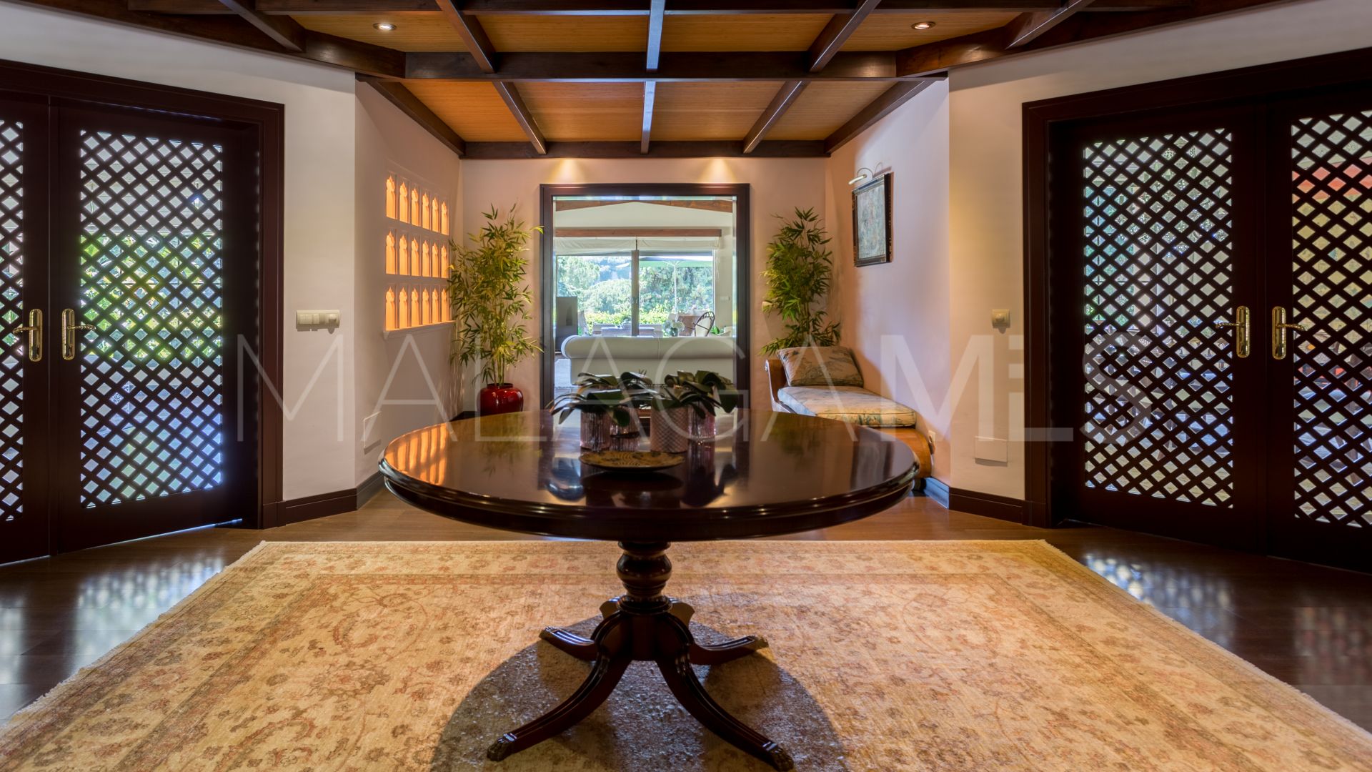 Villa for sale in Rio Real Golf