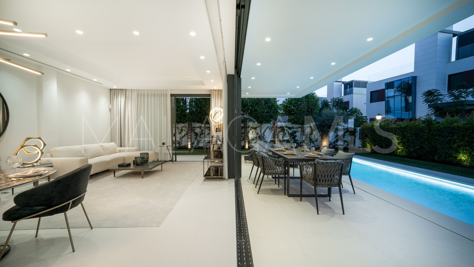 Villa with 3 bedrooms for sale in Rio Verde Playa