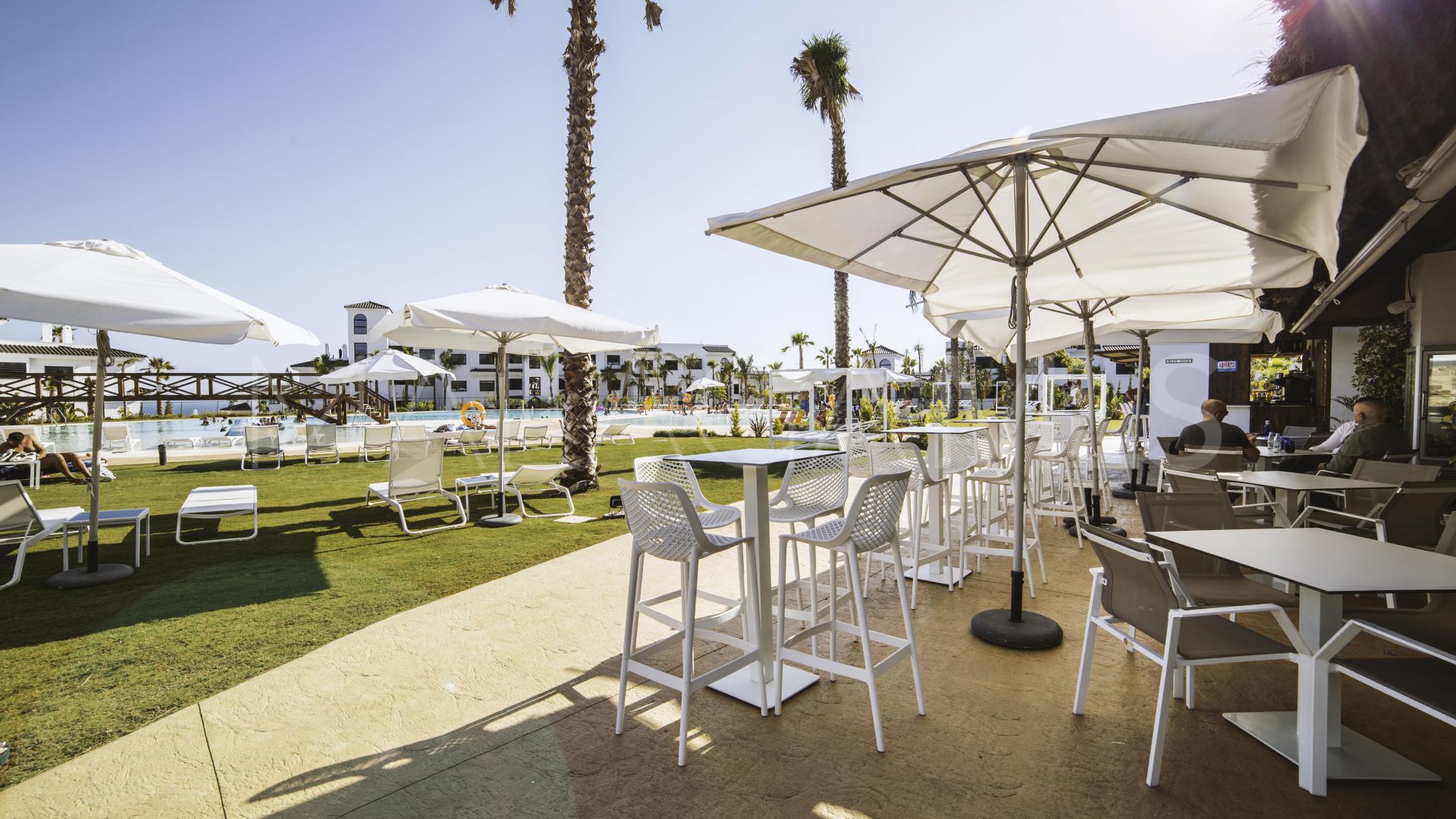 Markplanslägenhet for sale in Estepona