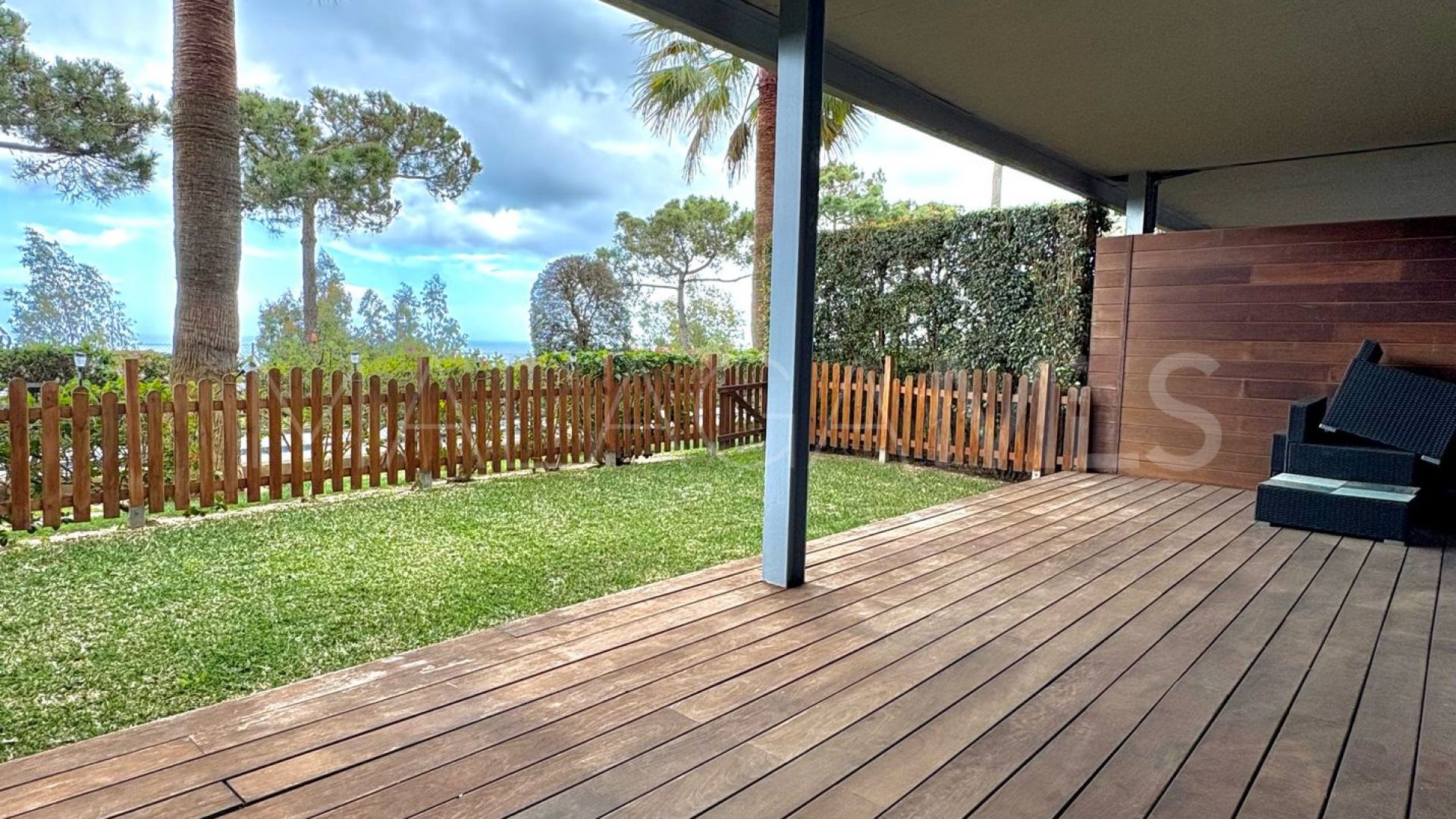 Ground floor apartment with 3 bedrooms for sale in Chullera