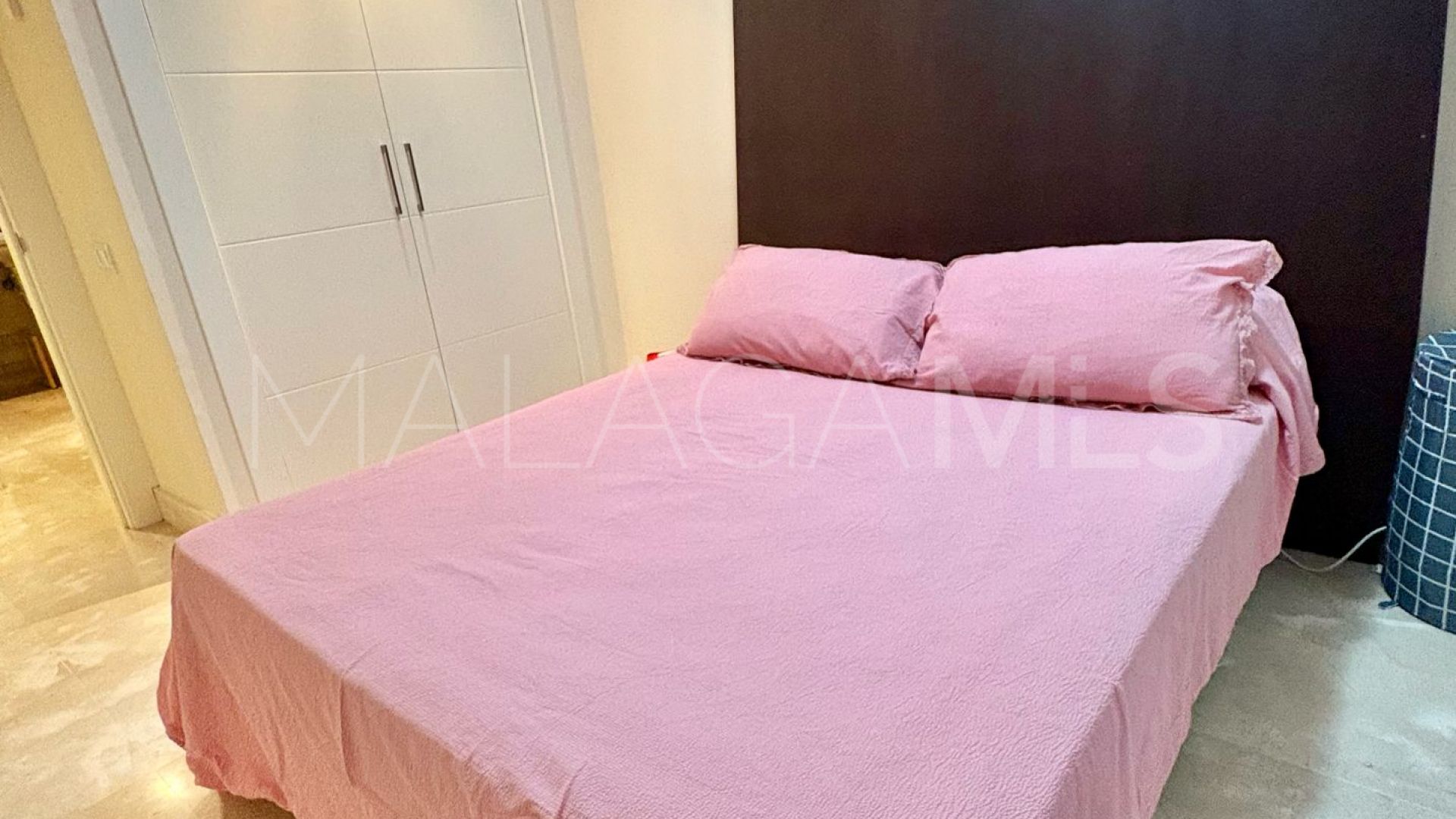 Ground floor apartment with 3 bedrooms for sale in Chullera