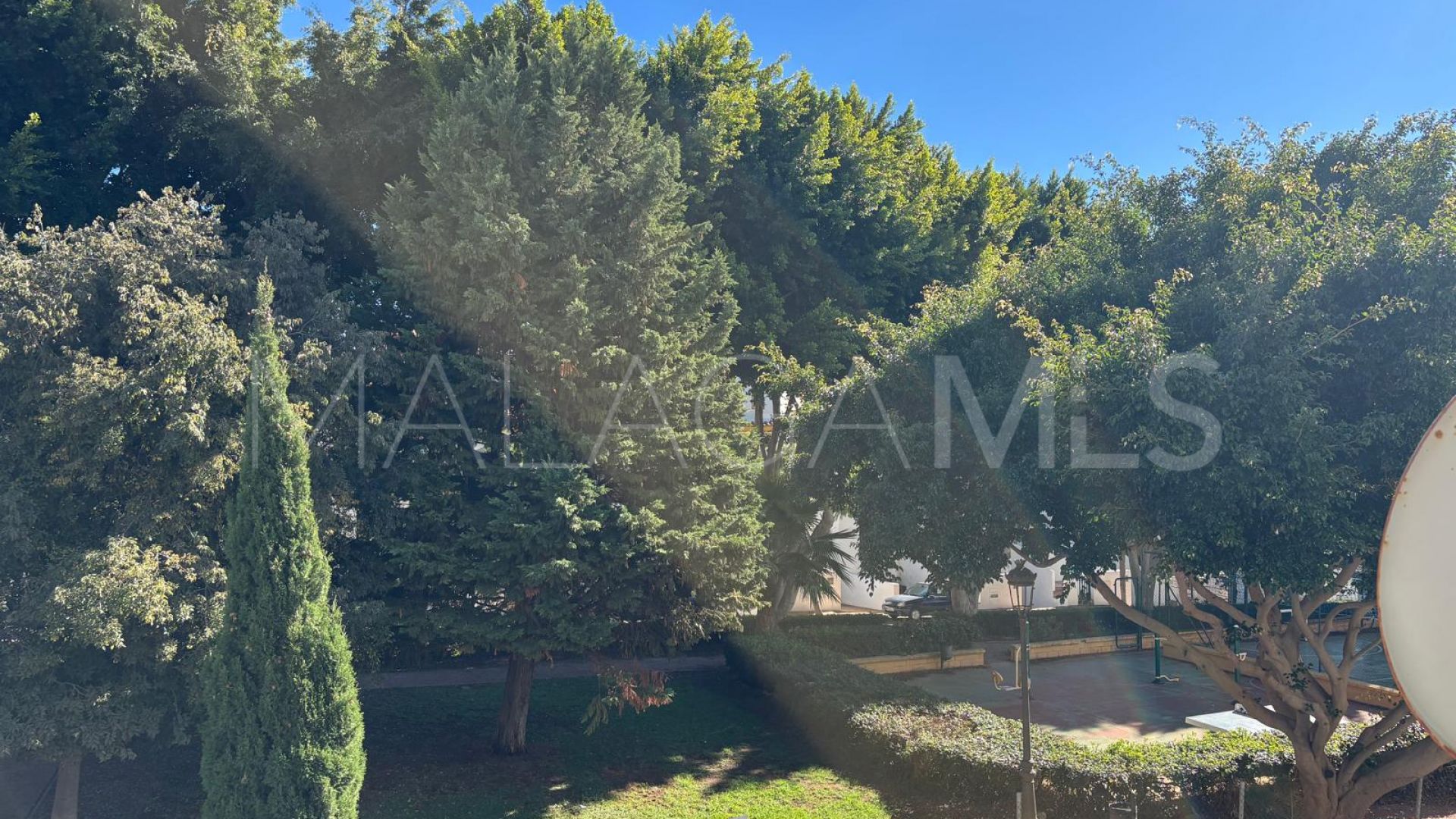 Ground floor duplex for sale in Seghers