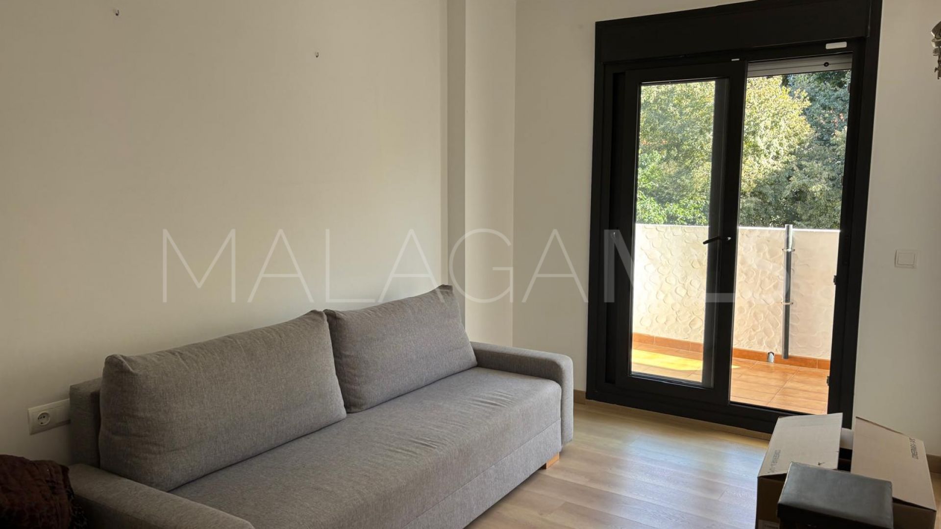 Ground floor duplex for sale in Seghers