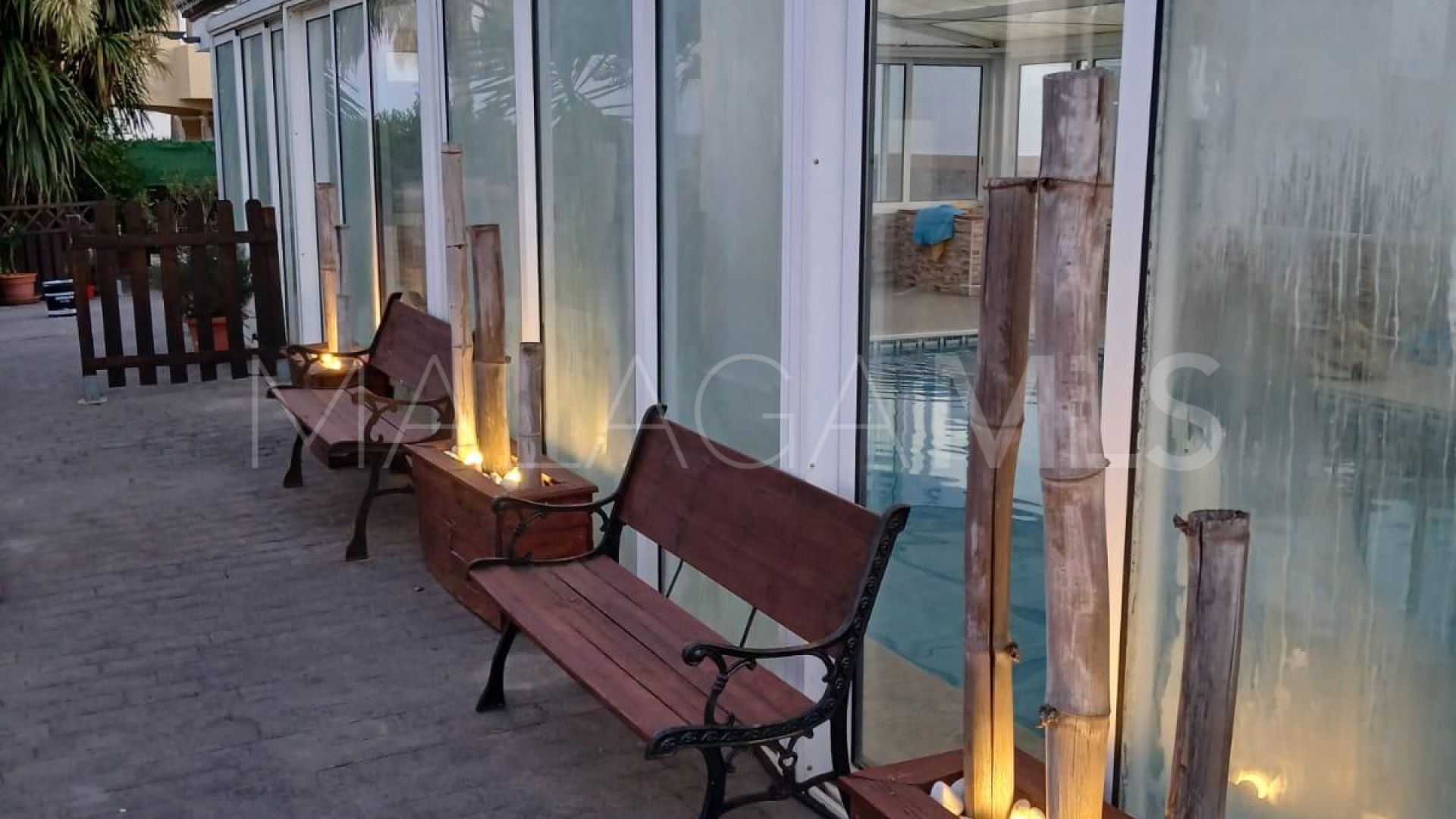 Landhaus for sale in El Padron