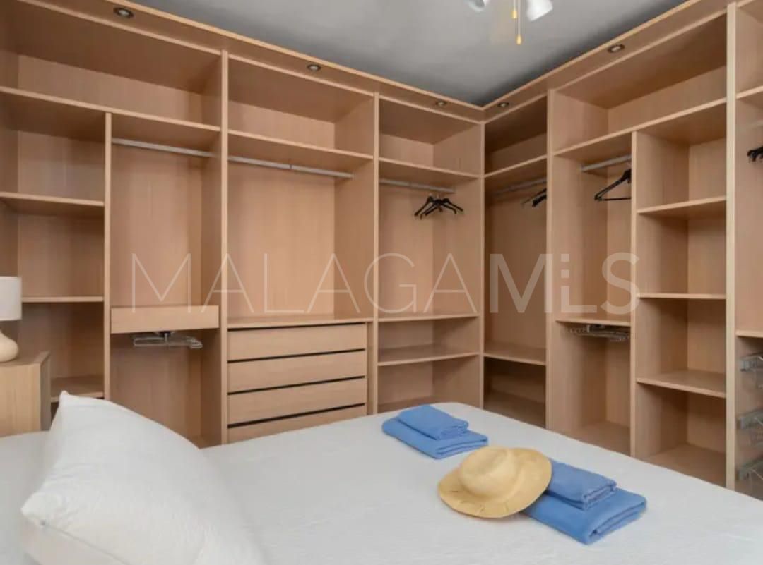 Landhaus for sale in El Padron