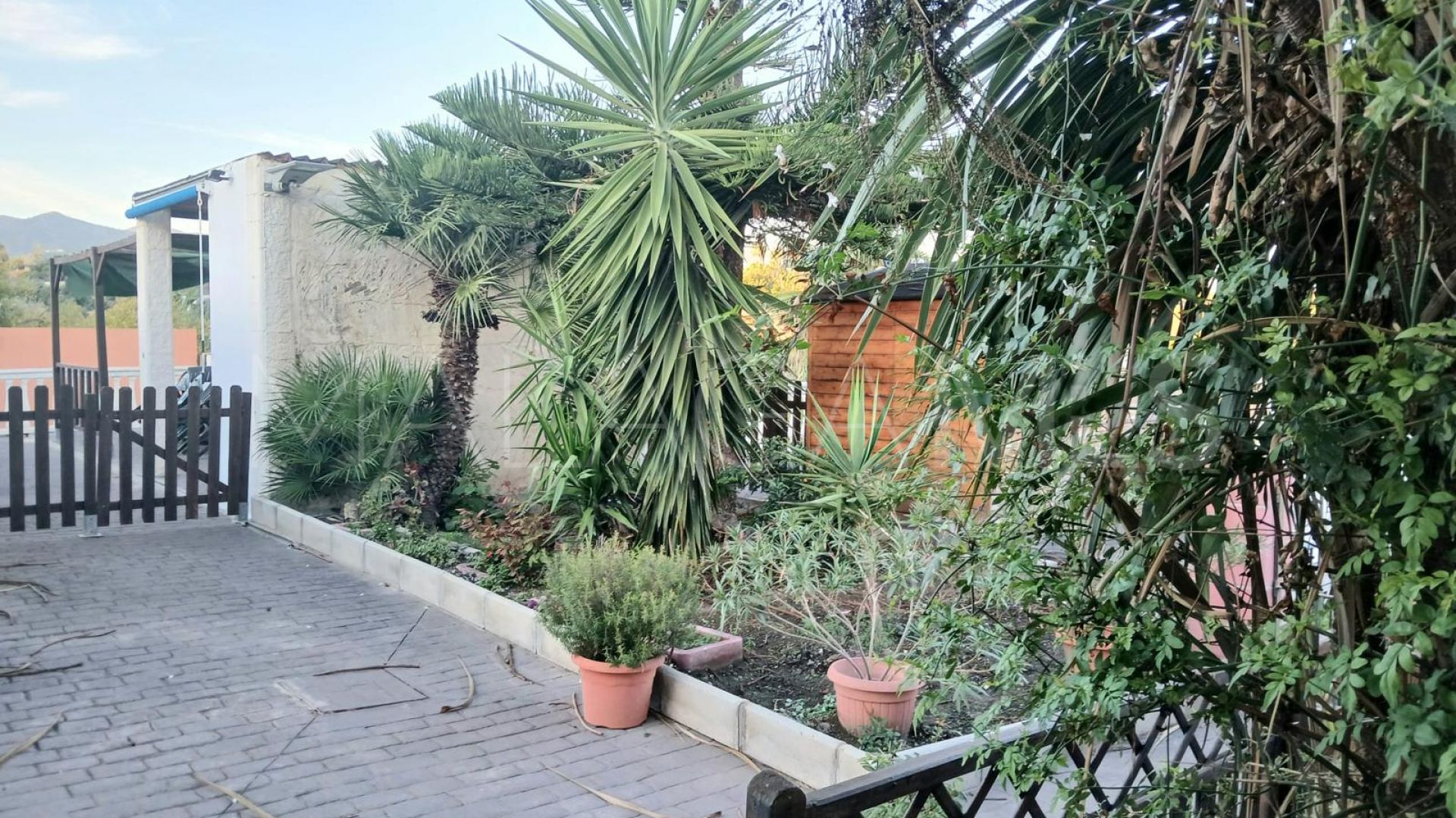 Landhaus for sale in El Padron