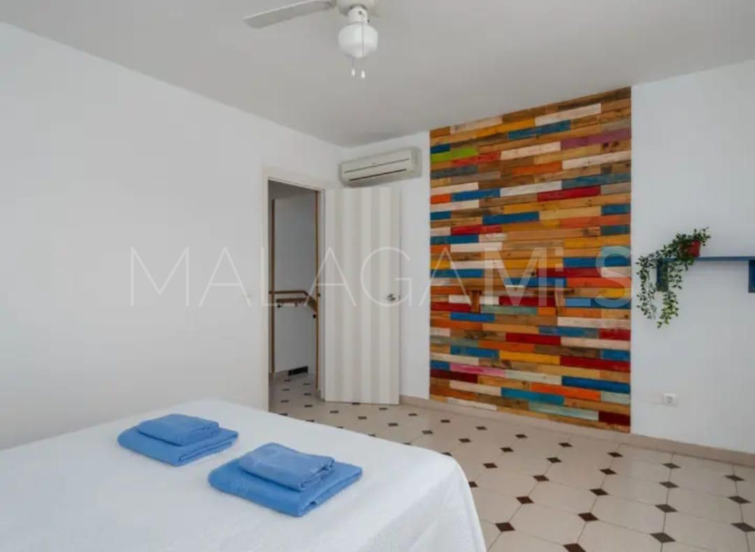 Landhaus for sale in El Padron