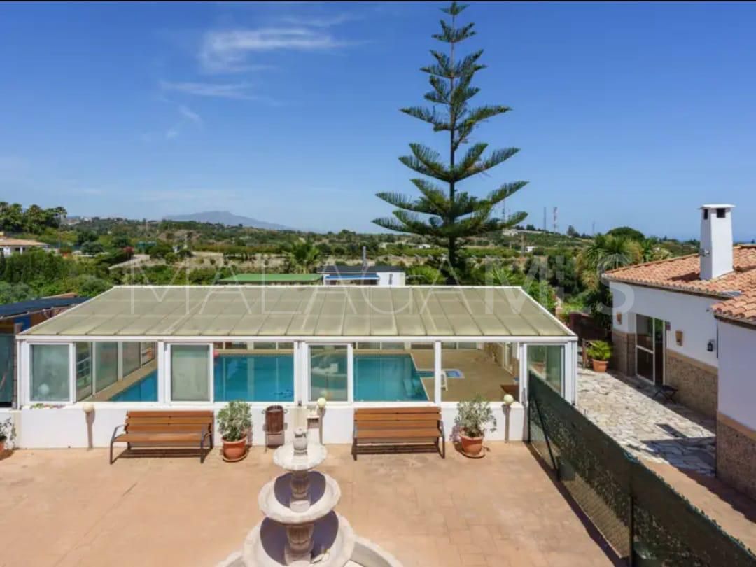 Landhaus for sale in El Padron